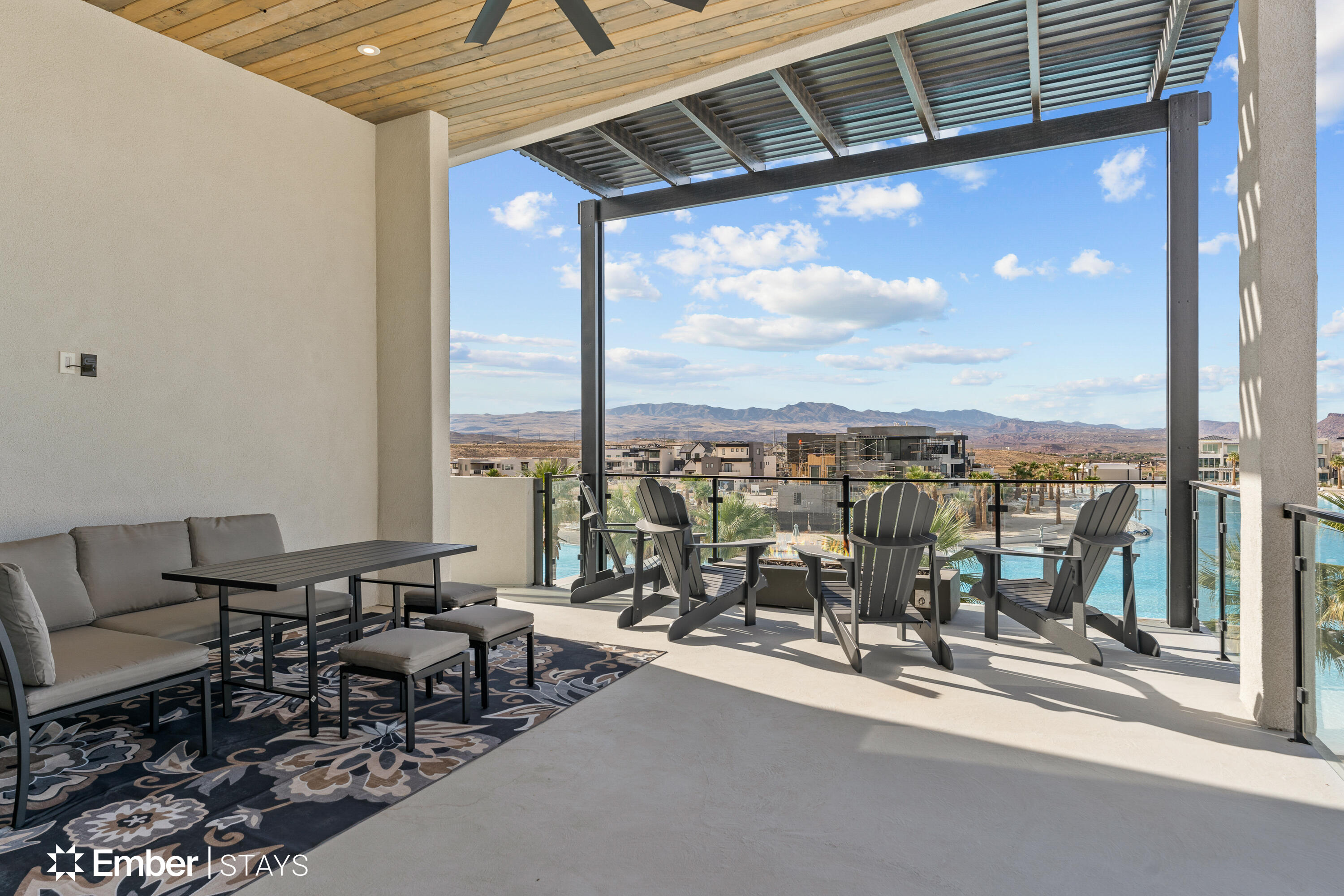 DESERT COLOR RESORT - Residential