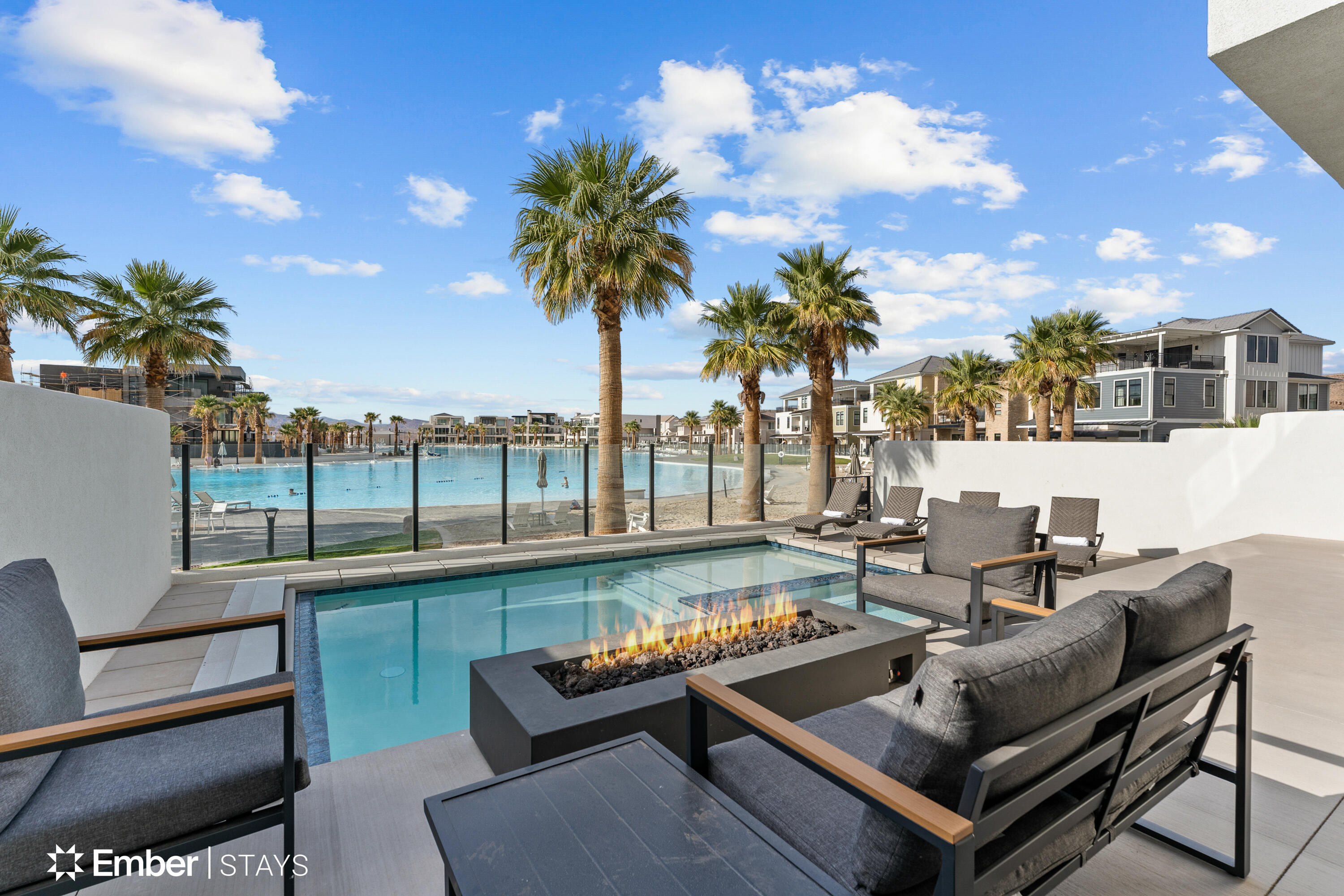 DESERT COLOR RESORT - Residential