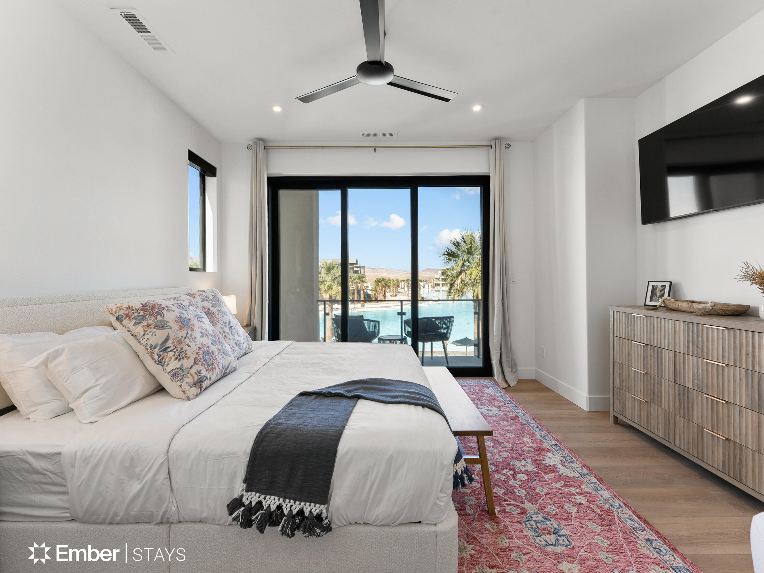 DESERT COLOR RESORT - Residential