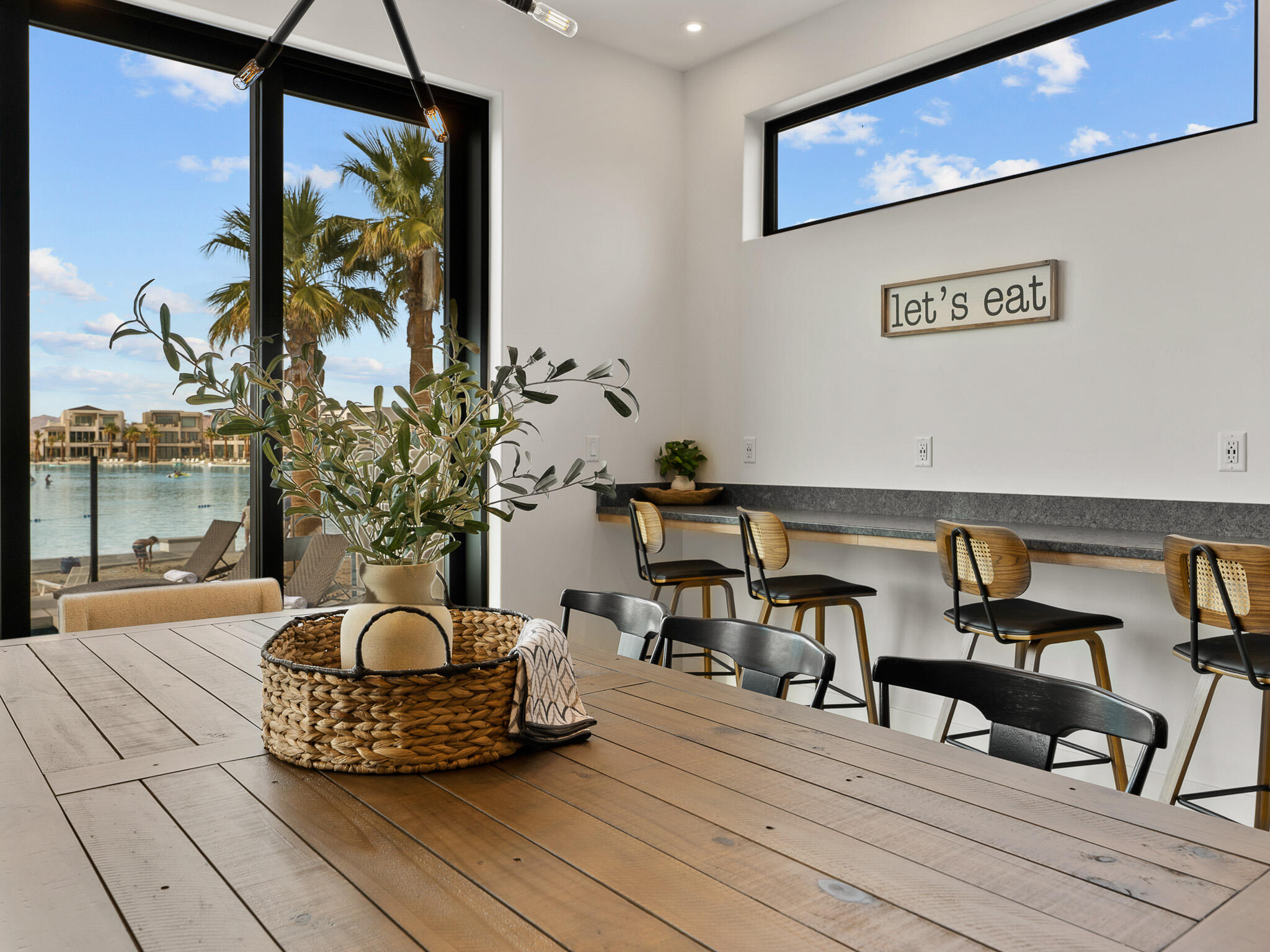 DESERT COLOR RESORT - Residential