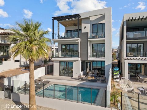 780 W AKOYA PEARL ST St George UT 84790