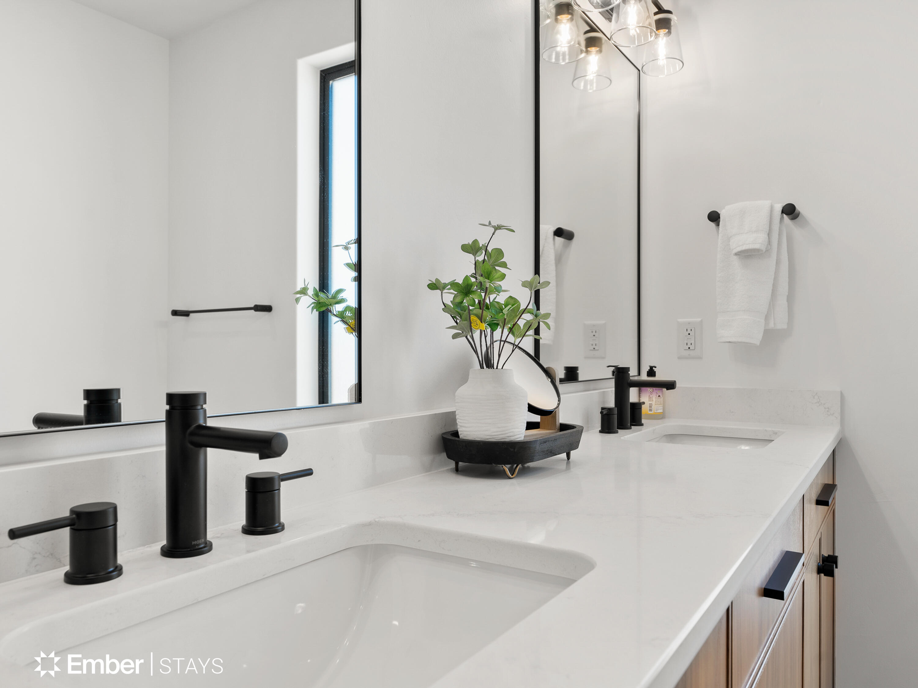 DESERT COLOR RESORT - Residential