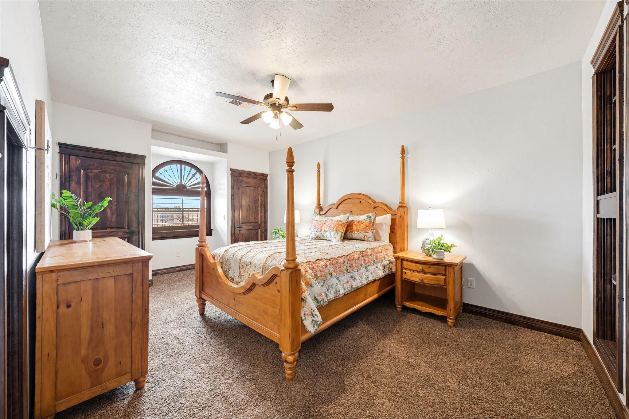 CHAPARRAL RIDGE - Residential