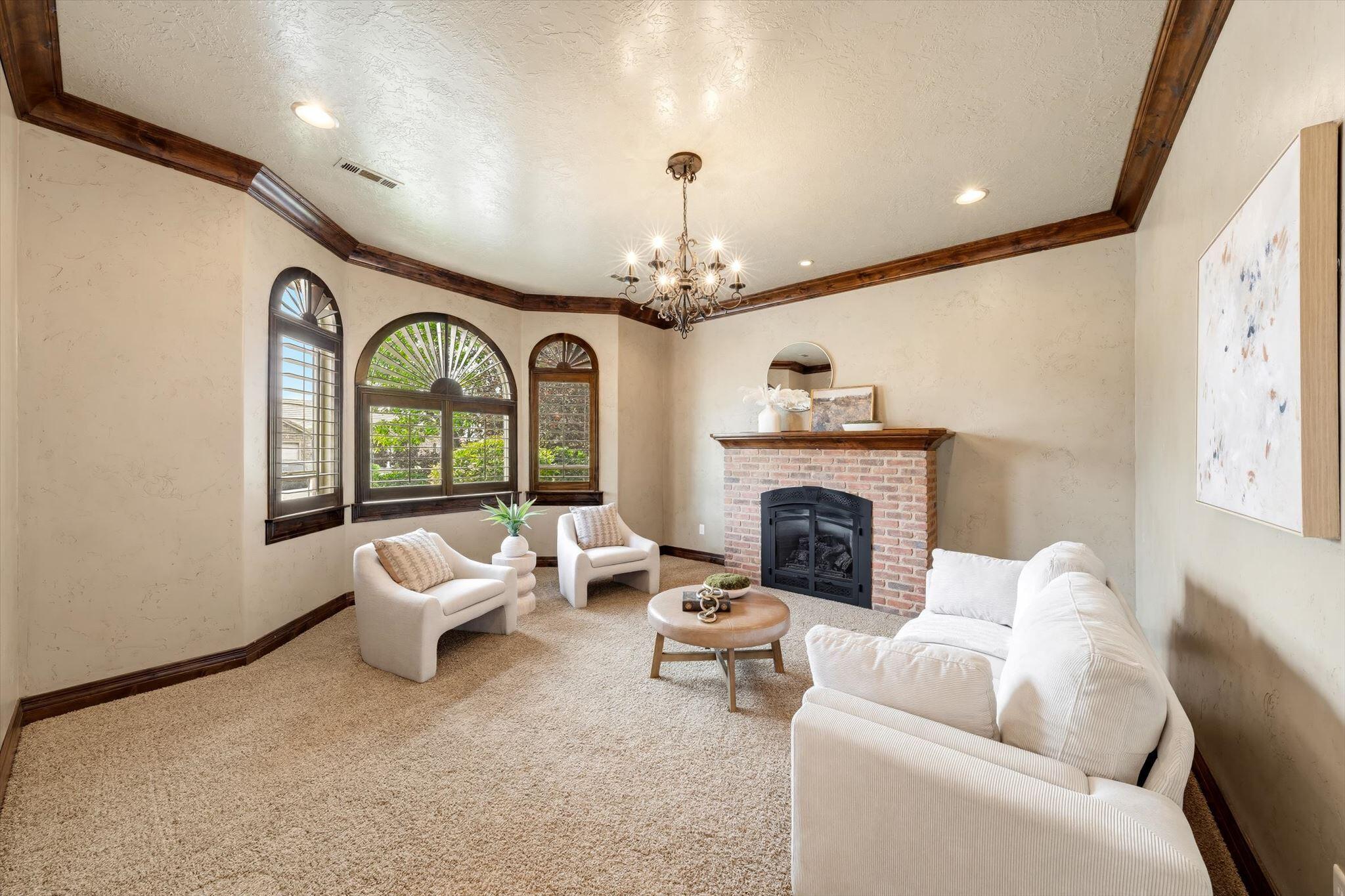 CHAPARRAL RIDGE - Residential