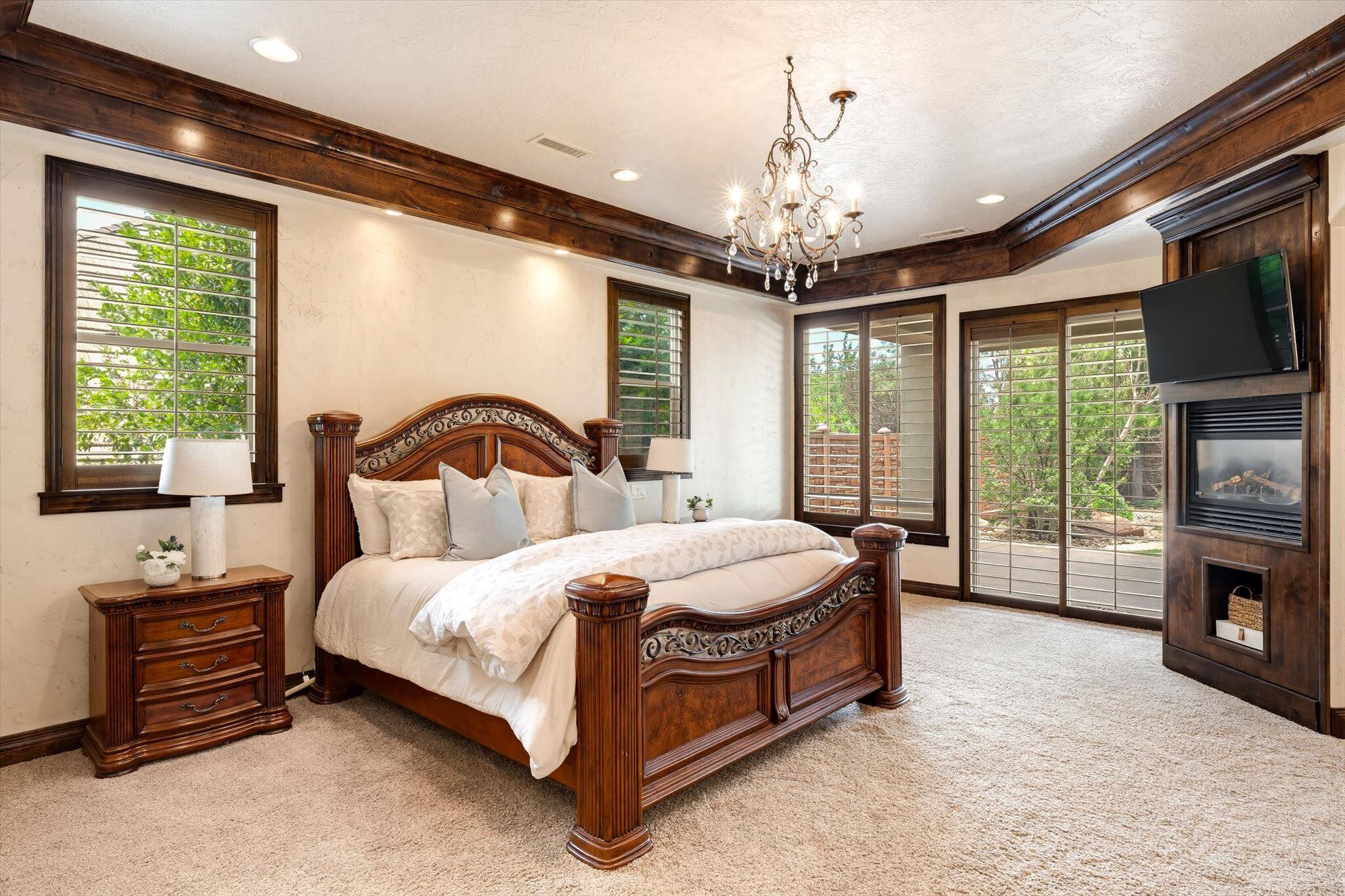 CHAPARRAL RIDGE - Residential