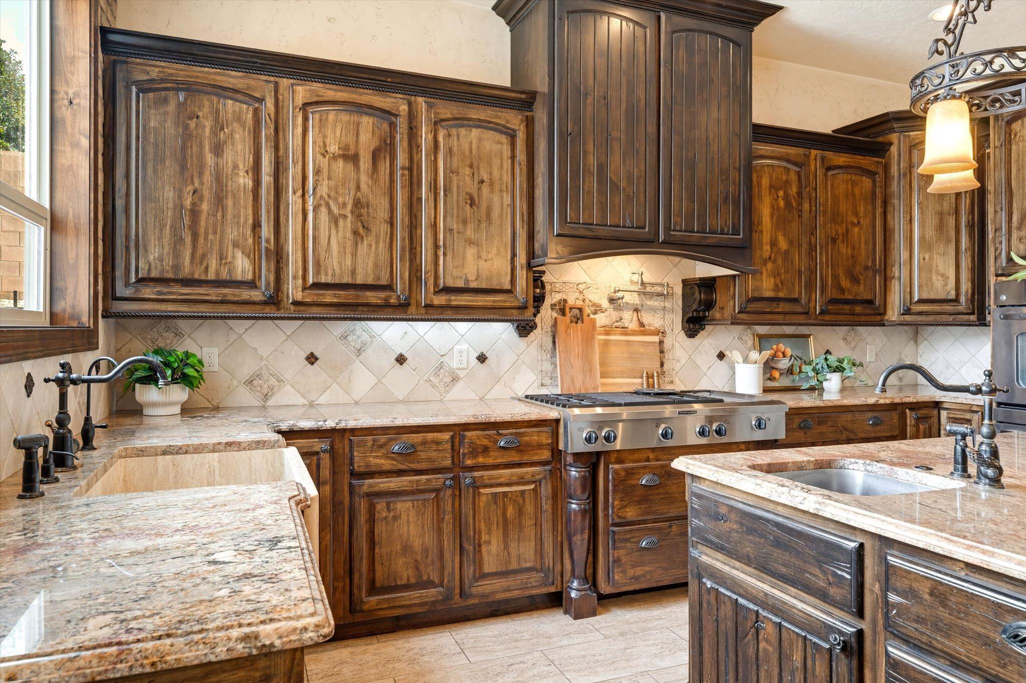 CHAPARRAL RIDGE - Residential