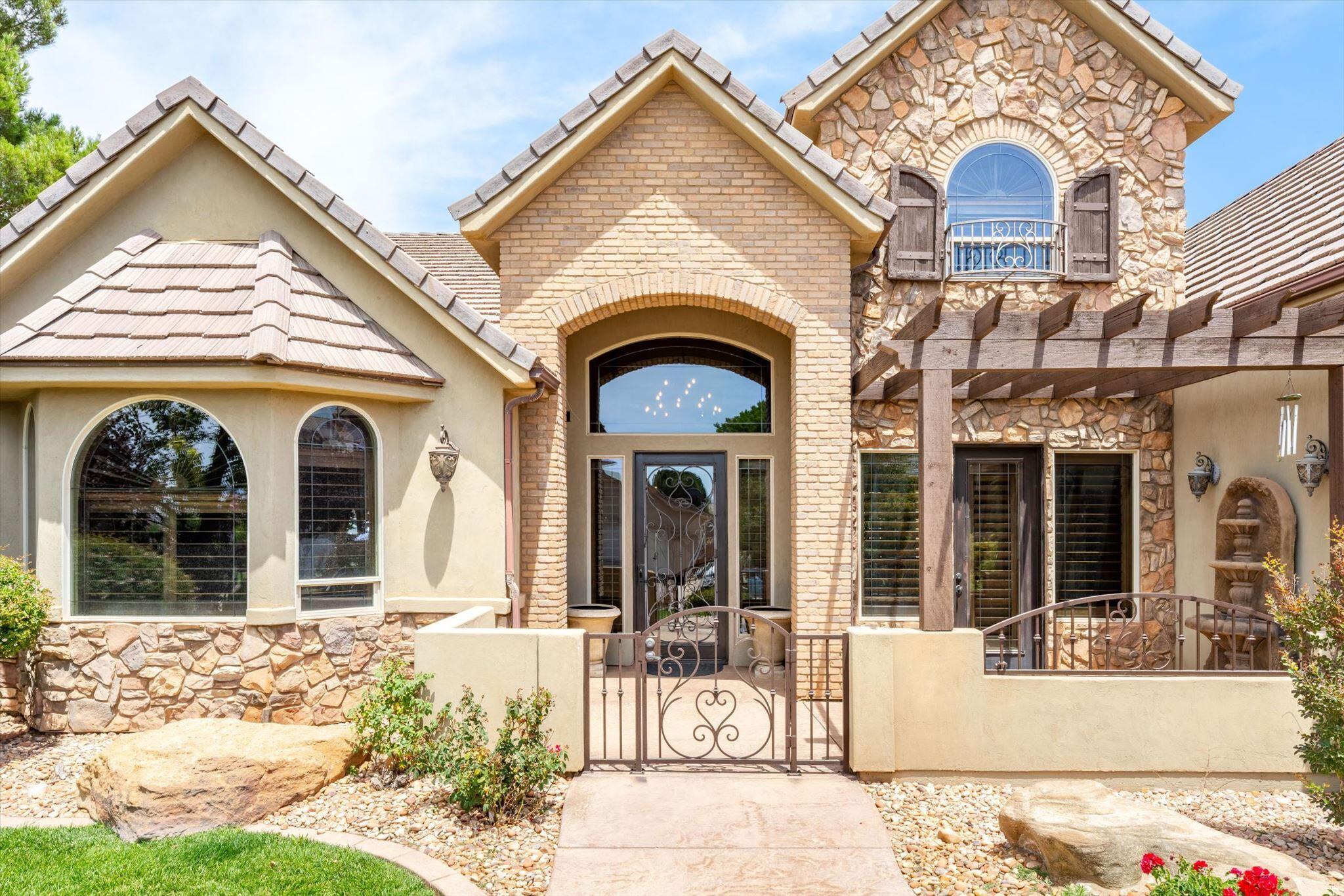 CHAPARRAL RIDGE - Residential