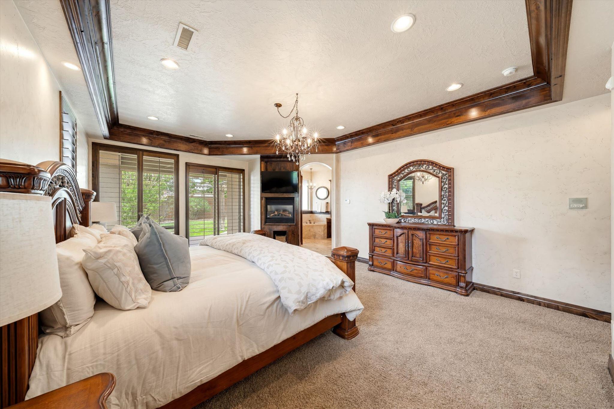 CHAPARRAL RIDGE - Residential