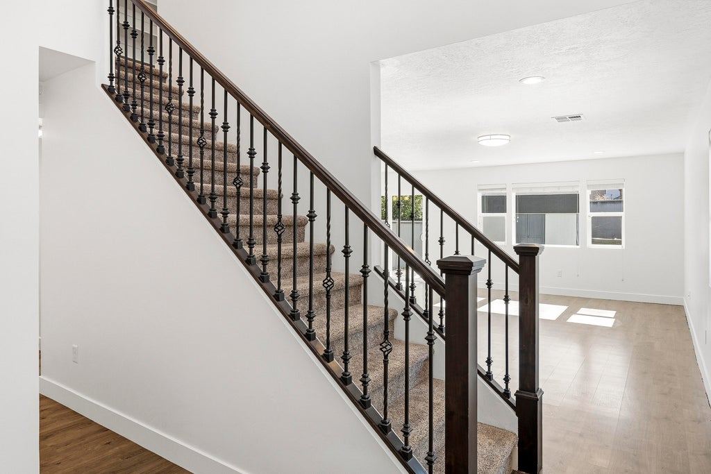 Photo of 879 S 25 W, Cedar City, UT 84720 (MLS # 26-273277)