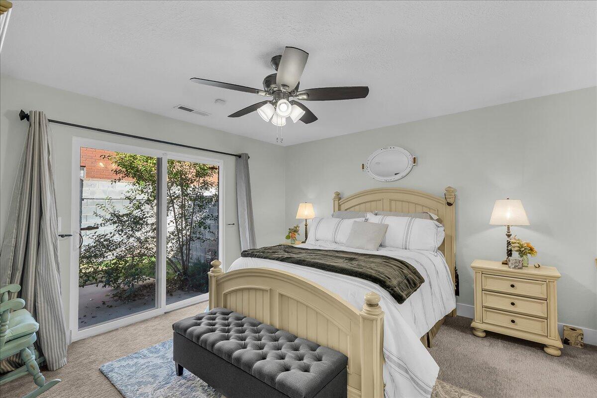 COTTONWOOD TOWNHOMES - Residential