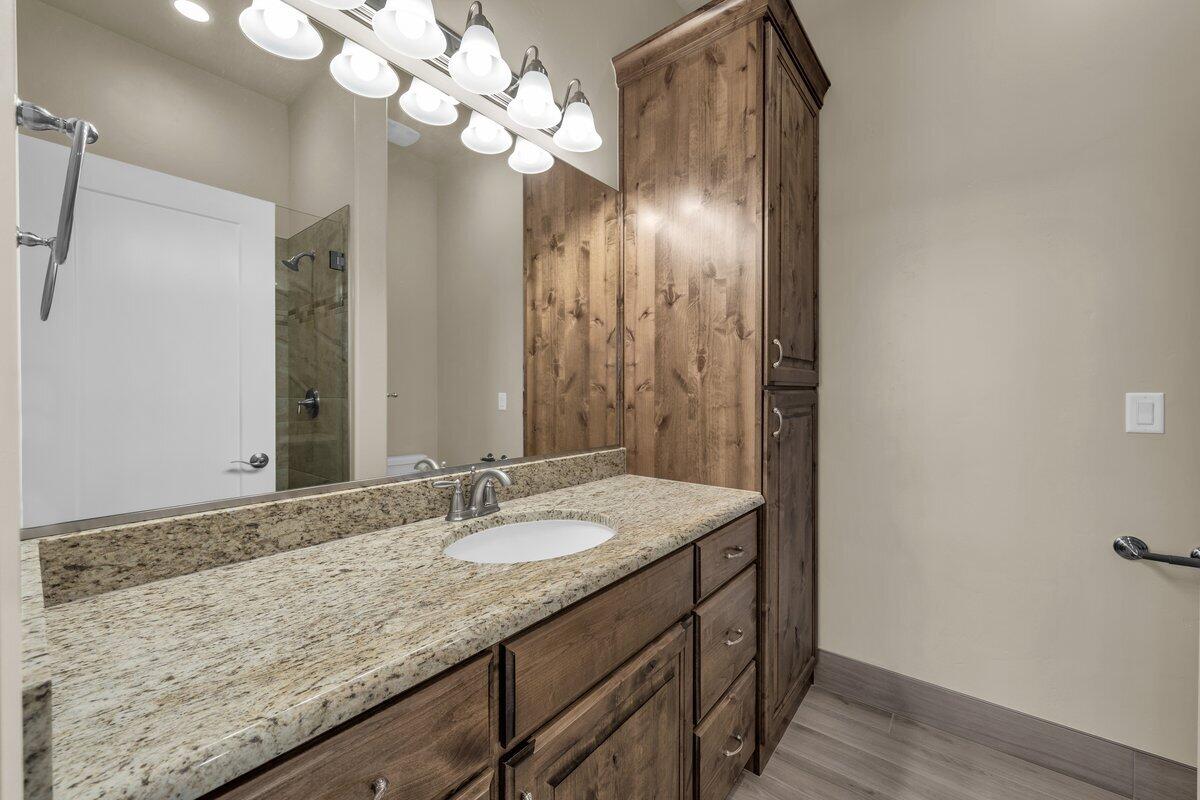 SKY VALLEY TOWNHOMES - Residential