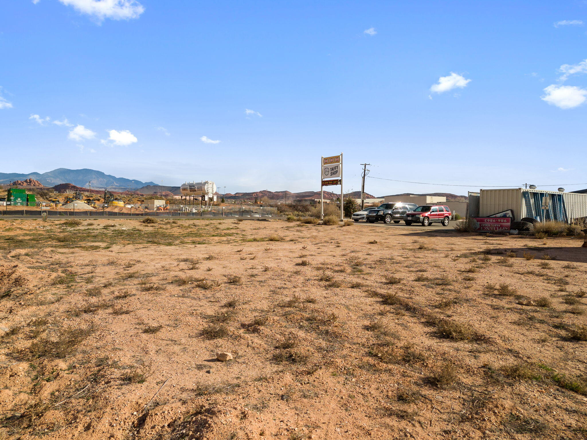 SANTA CLARA TOWNSITE AND FIELD - Land