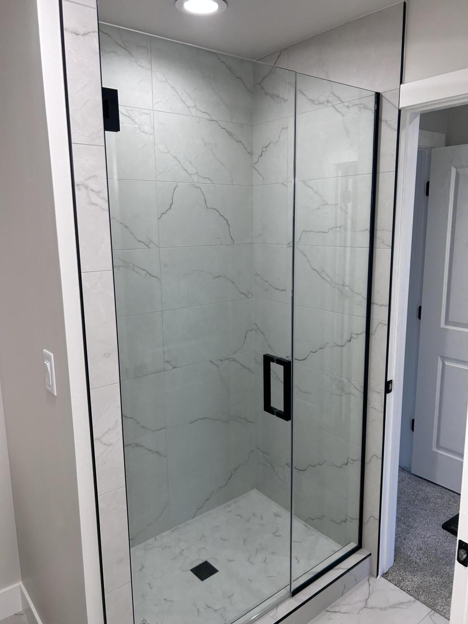 BLOOMINGTON COUNTRY CLUB - Residential