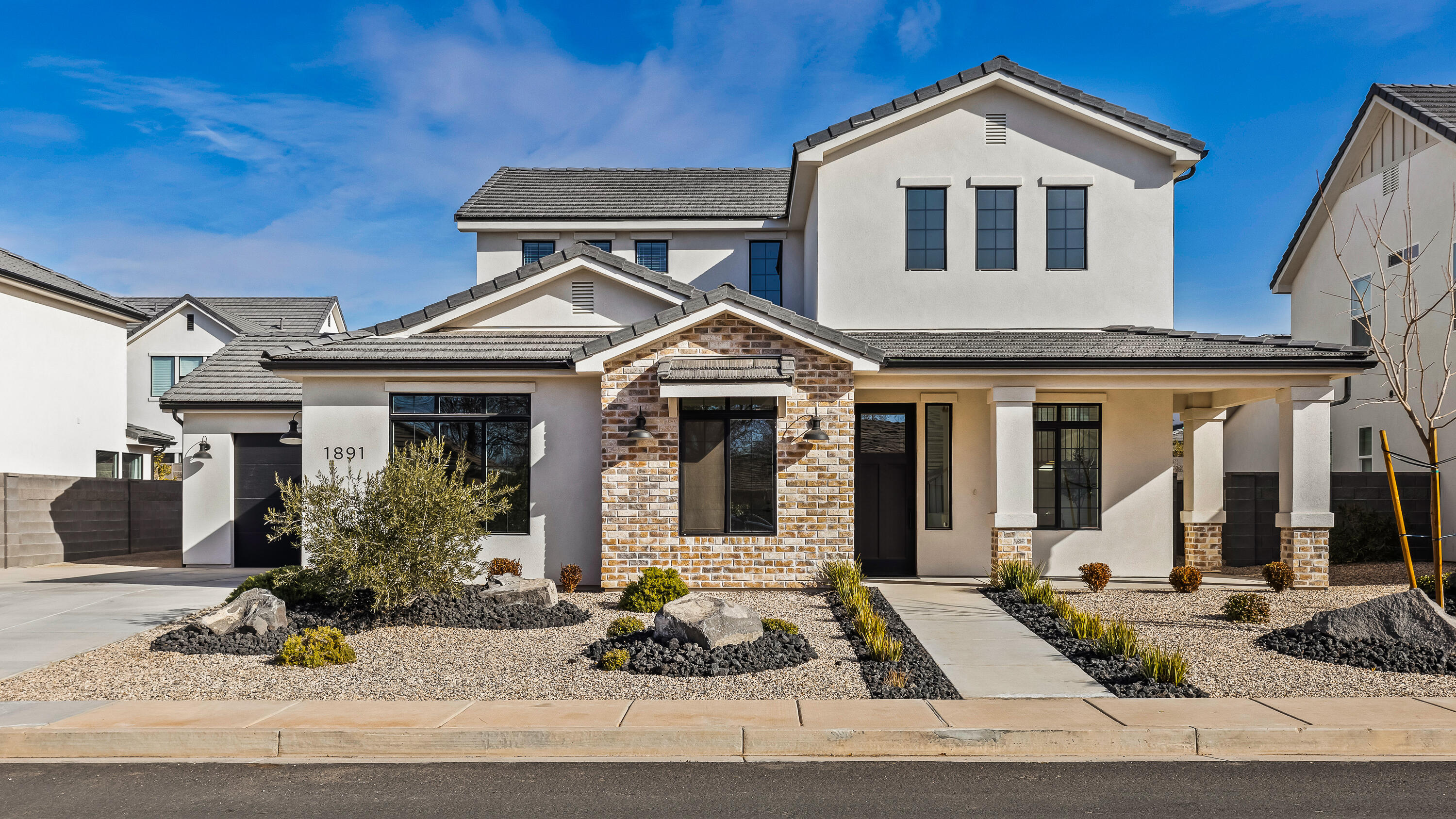 Come check out this beautifully built 4-bedroom house nestled in the stunning desert landscape of Southern Utah. It's within walking distance of great trails and is located in a newly built neighborhood in Washington!

Thoughtfully built, this home is perfect for anyone looking to relocate to a sought after area here in the St. George area.