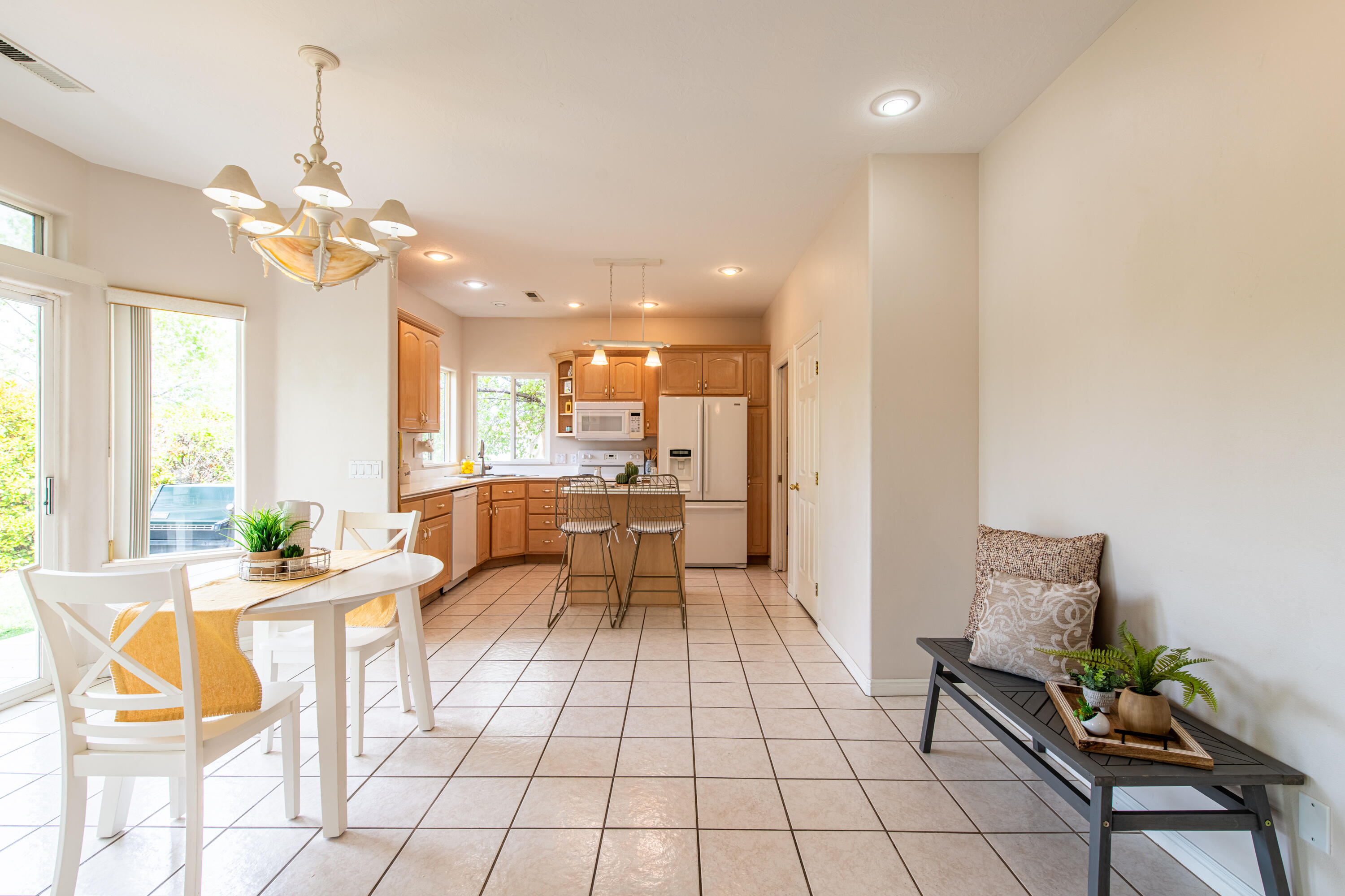 MIRAGE ESTATES - Residential