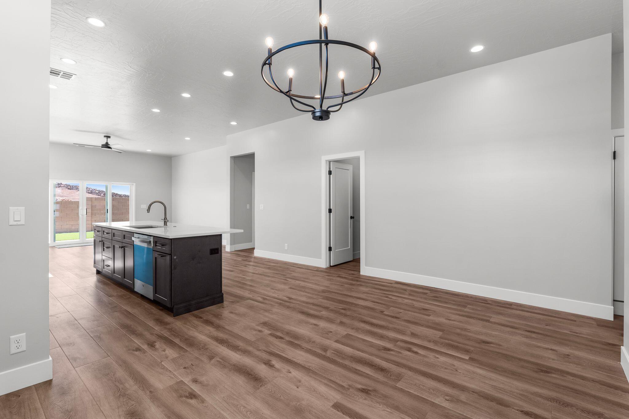 DESERT RIDGE ESTATES - Residential