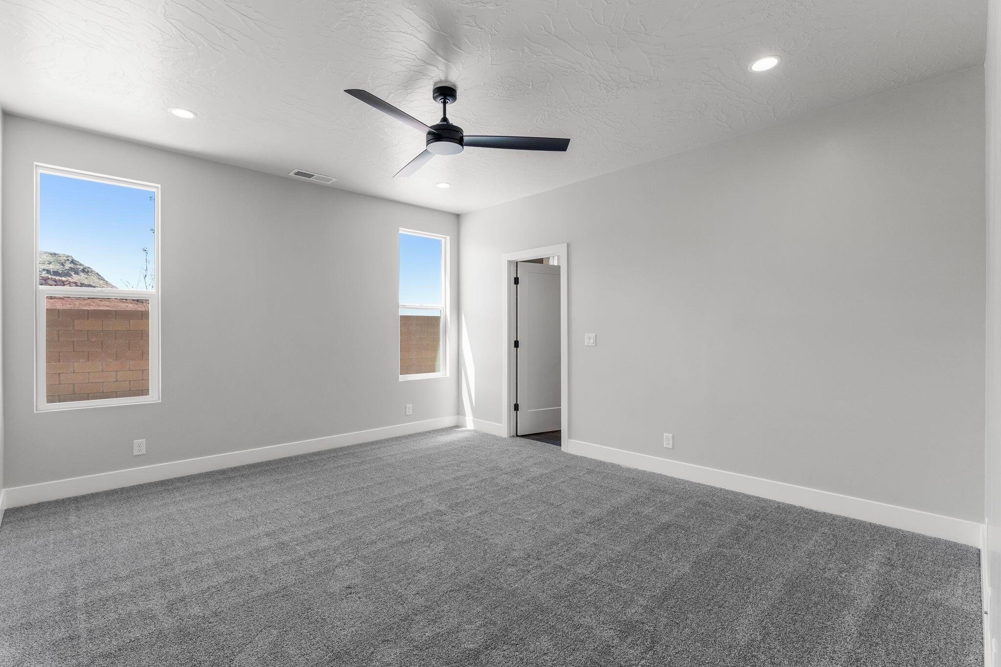 DESERT RIDGE ESTATES - Residential