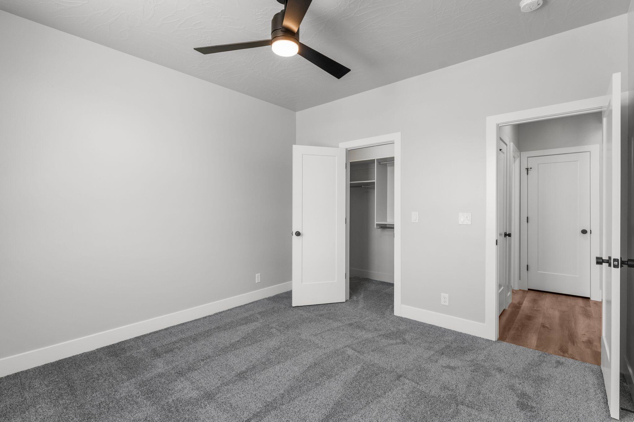 DESERT RIDGE ESTATES - Residential