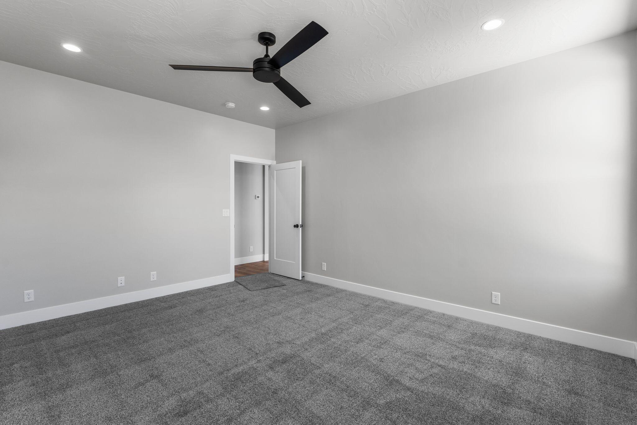 DESERT RIDGE ESTATES - Residential