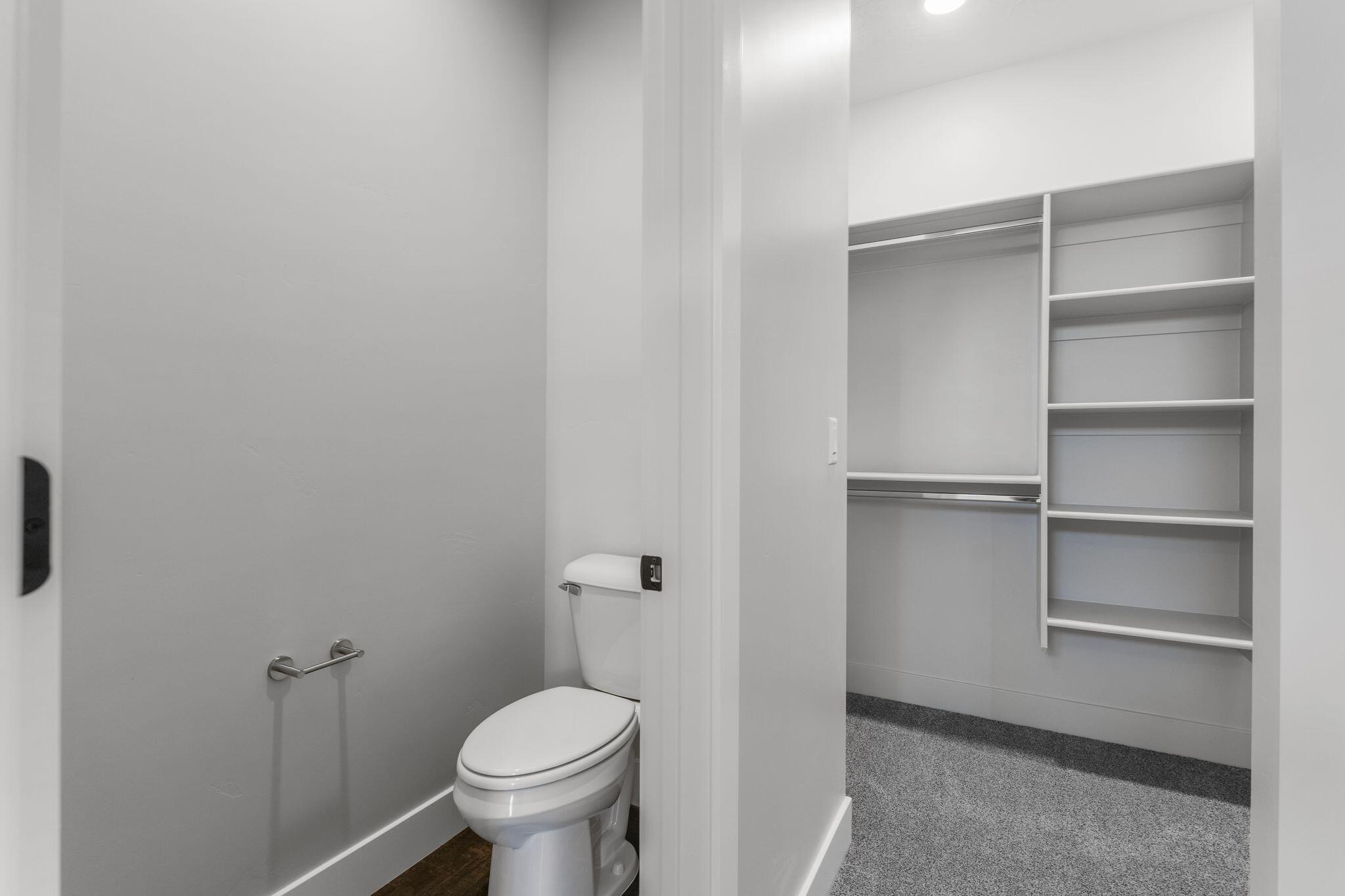 DESERT RIDGE ESTATES - Residential