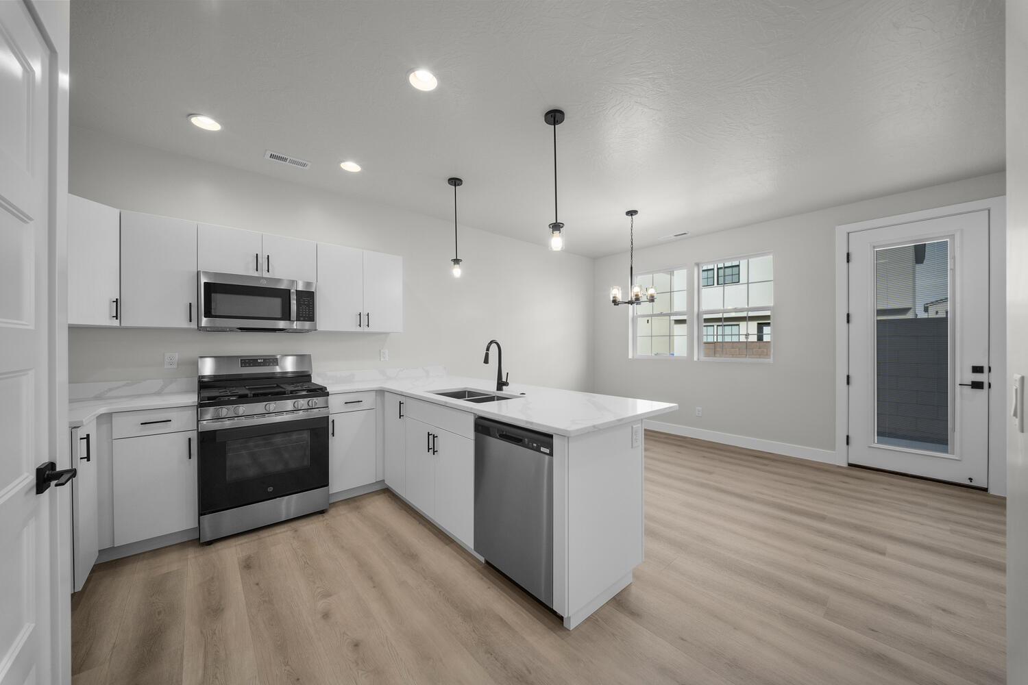 SOUTH DESERT PD - Residential