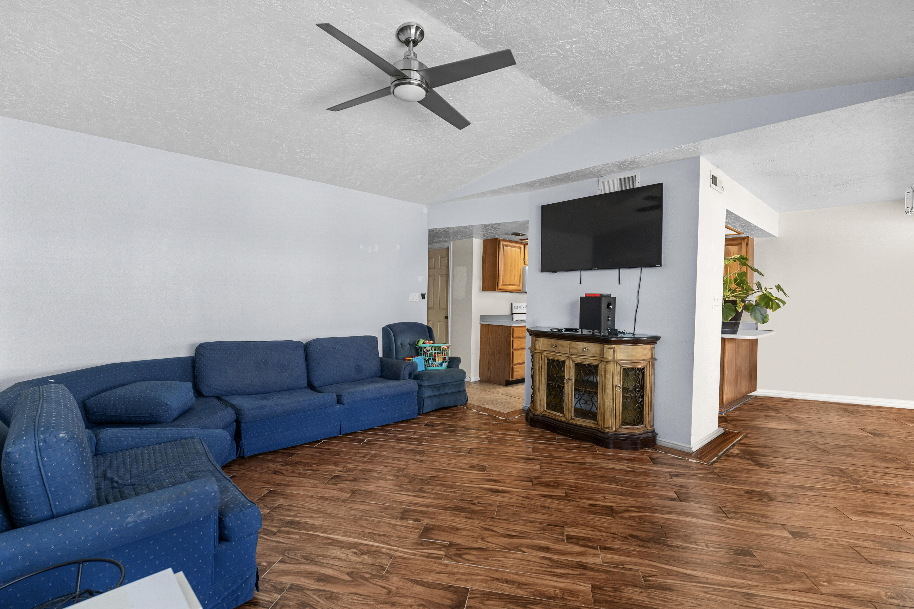 SUNNY VILLA TOWNHOMES - Residential