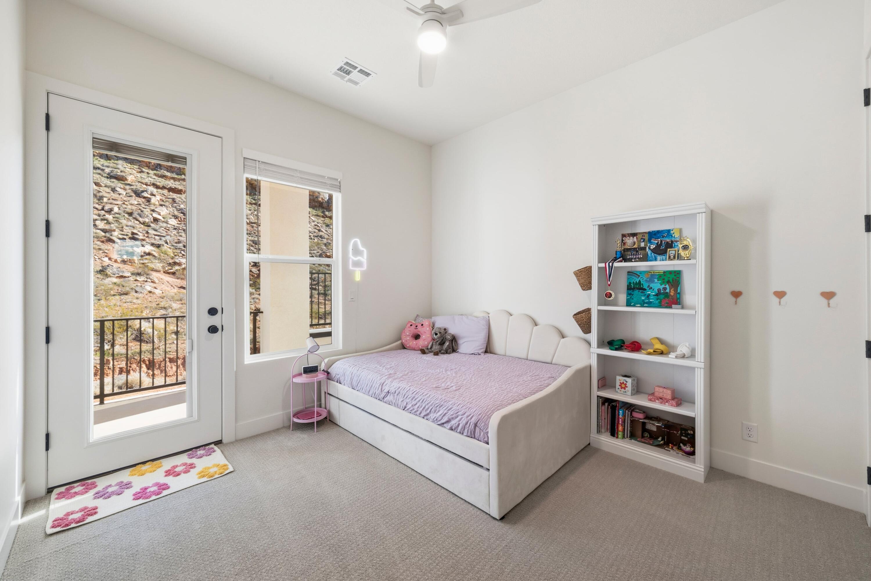 TEAKWOOD - Residential