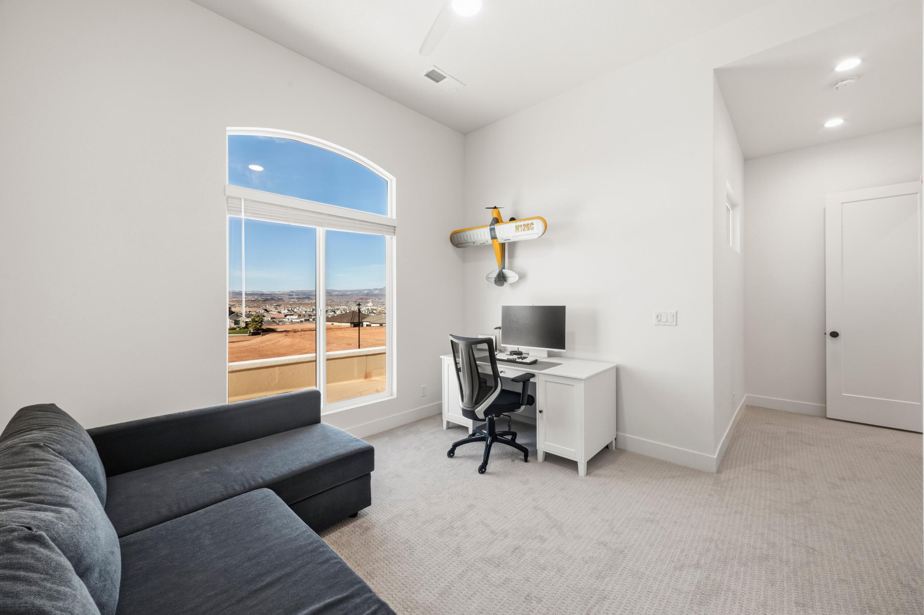 TEAKWOOD - Residential