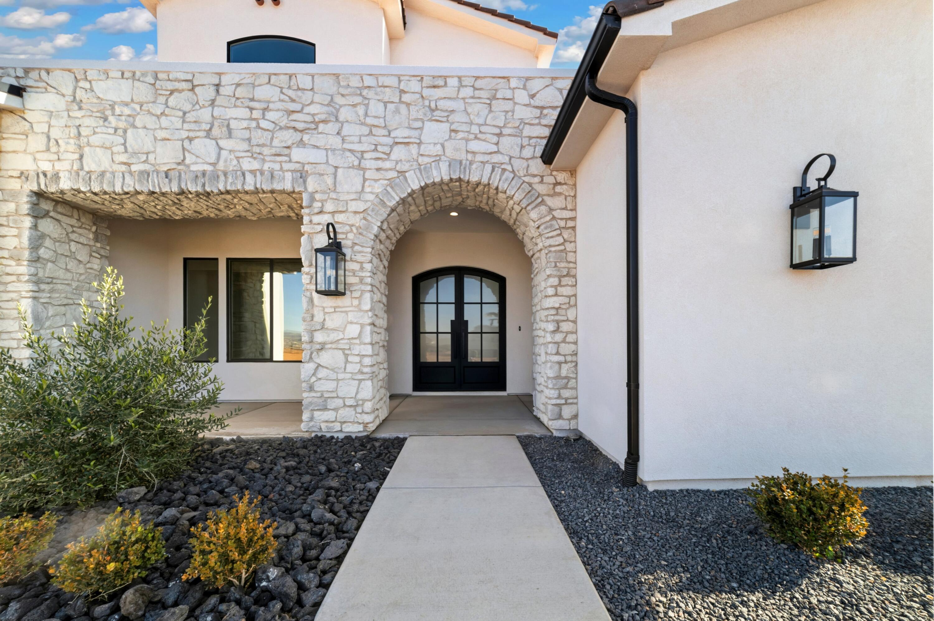 TEAKWOOD - Residential