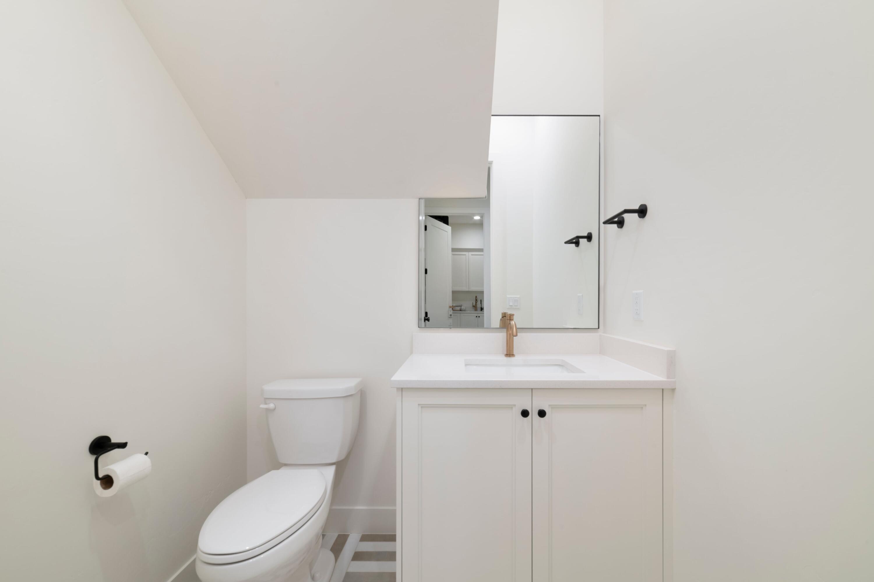 TEAKWOOD - Residential