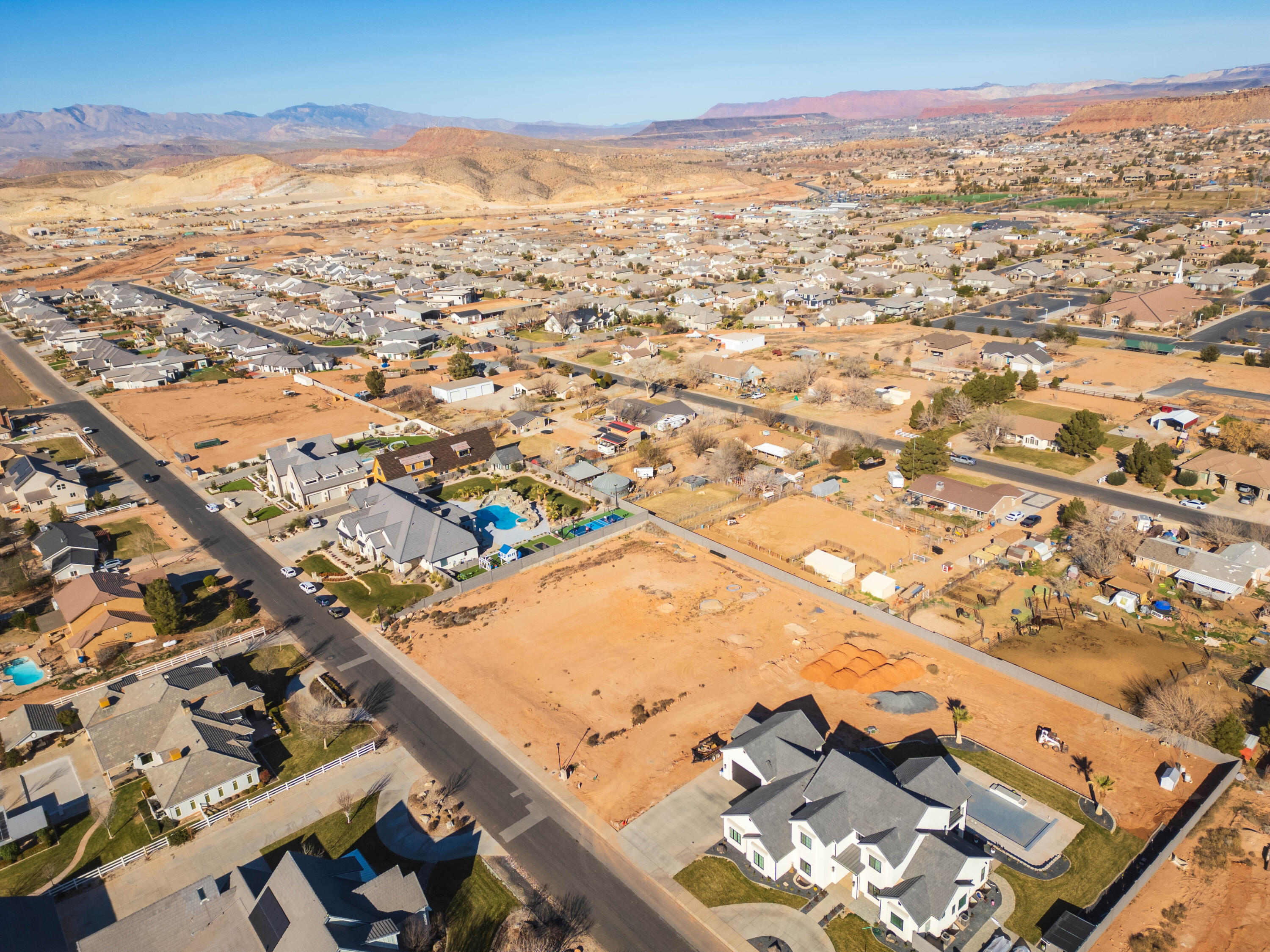 LITTLE VALLEY RANCH ESTATES - Land