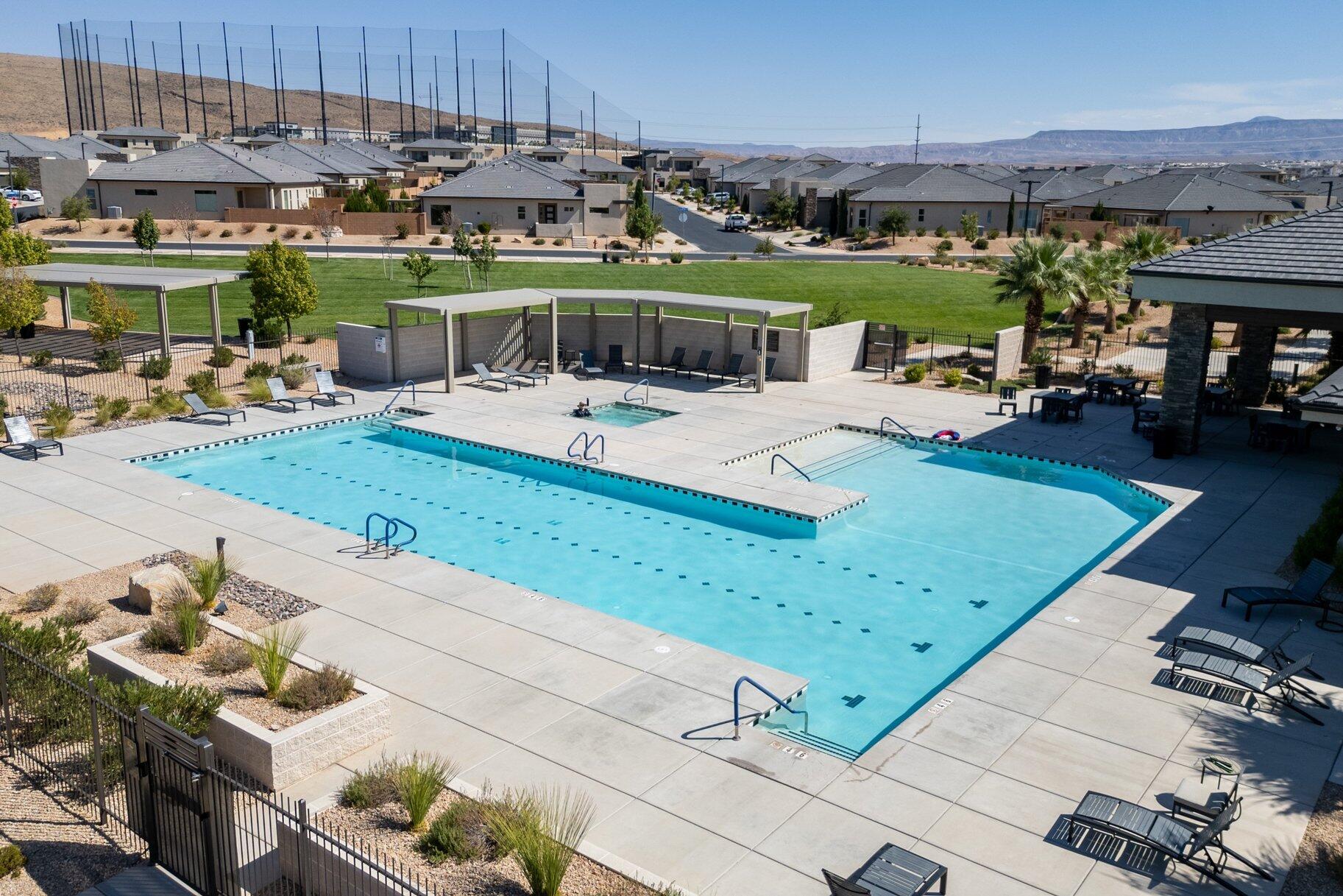 VILLAS AT SUN RIVER - Residential