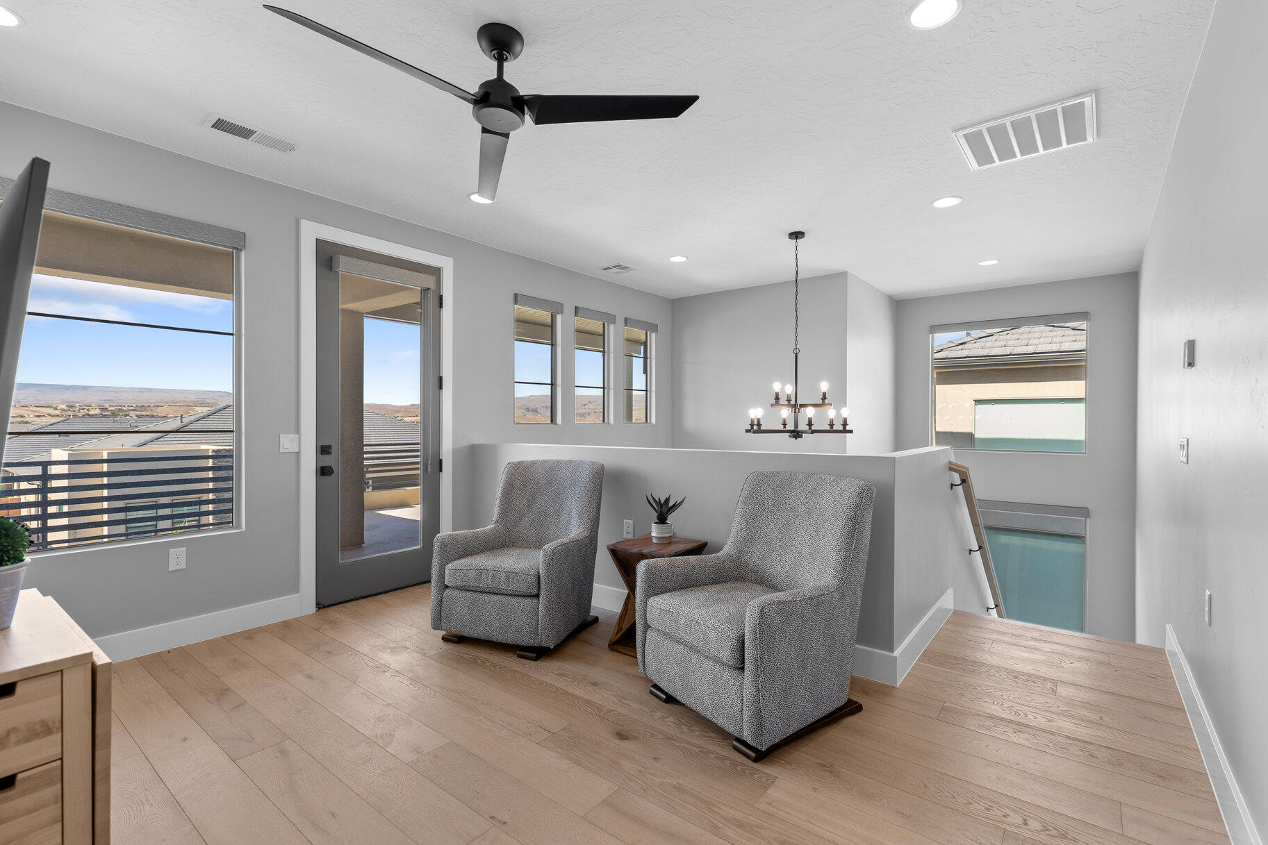 VILLAS AT SUN RIVER - Residential