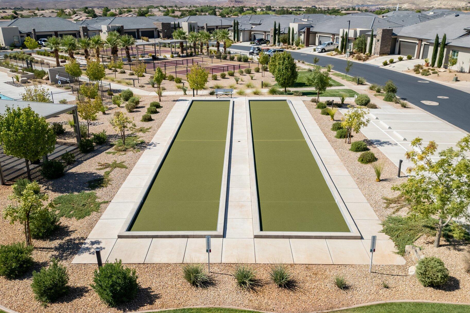 VILLAS AT SUN RIVER - Residential