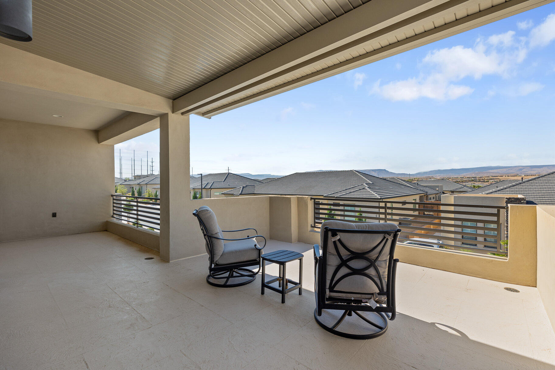 VILLAS AT SUN RIVER - Residential