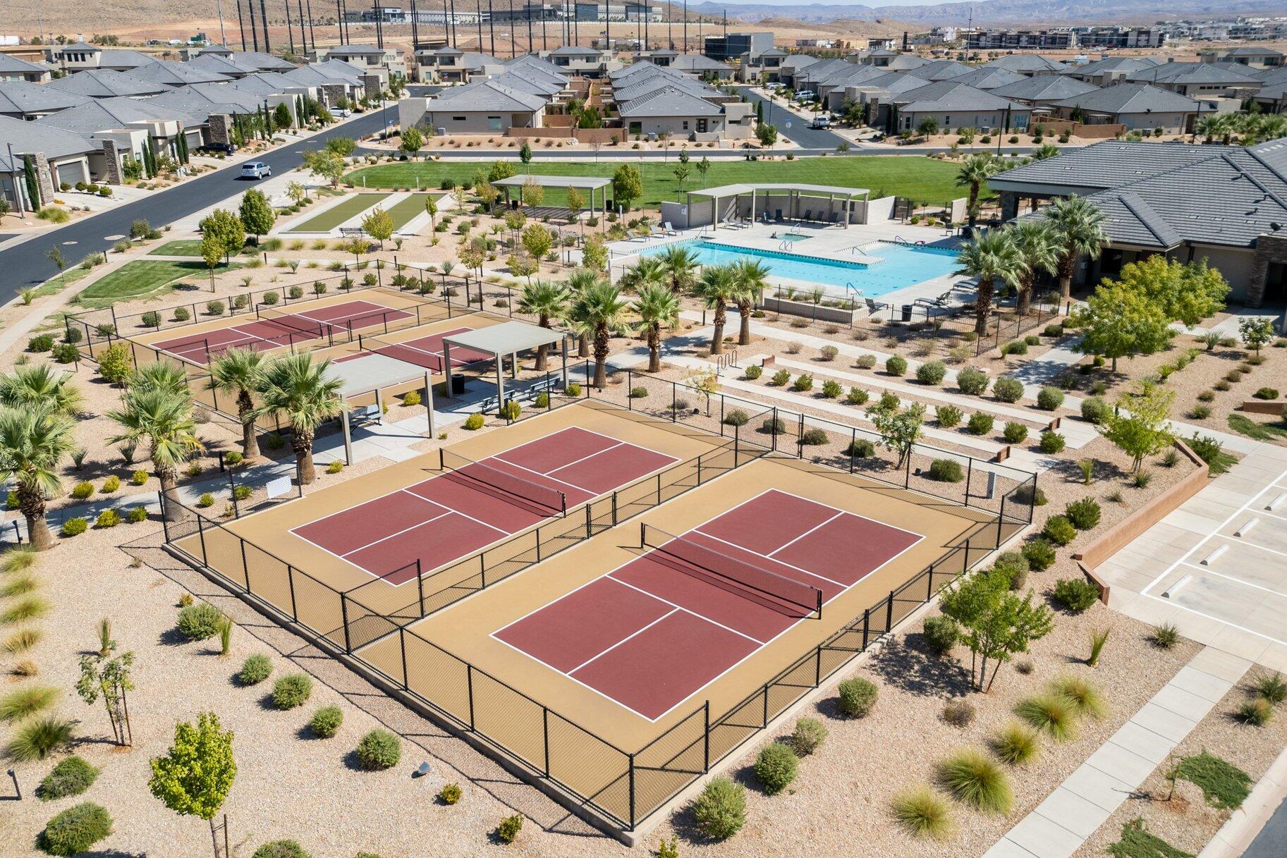 VILLAS AT SUN RIVER - Residential