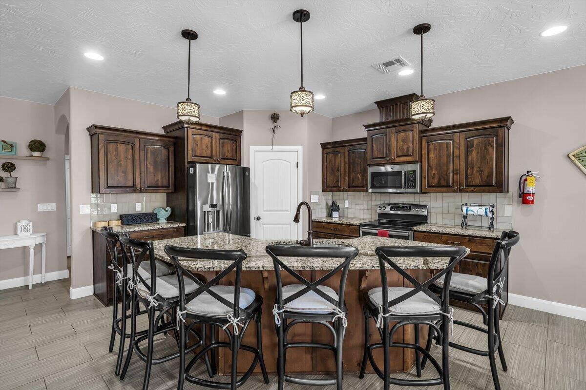 DIXIE SPRINGS - Residential