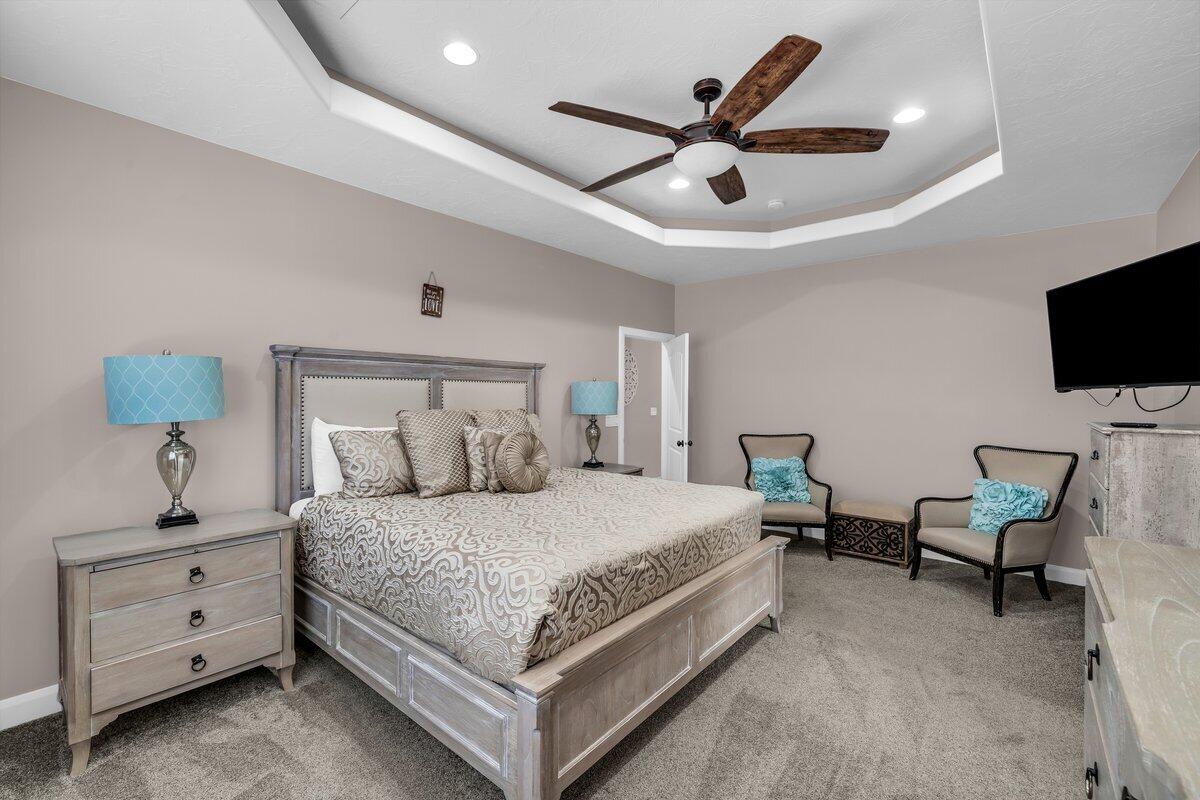 DIXIE SPRINGS - Residential