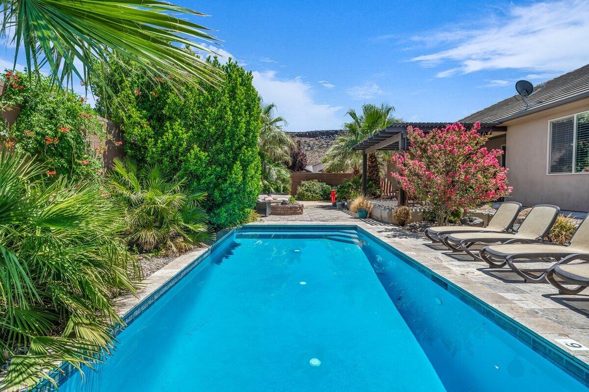 DIXIE SPRINGS - Residential