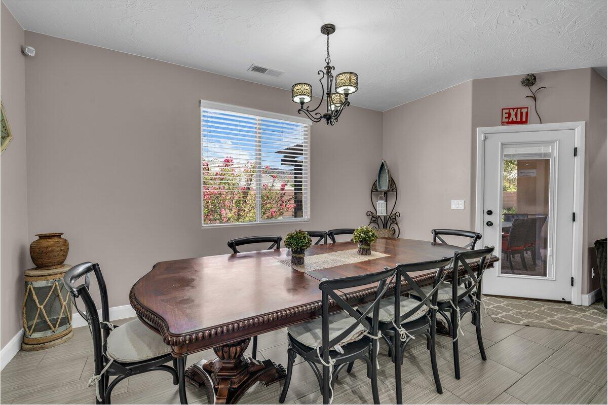 DIXIE SPRINGS - Residential