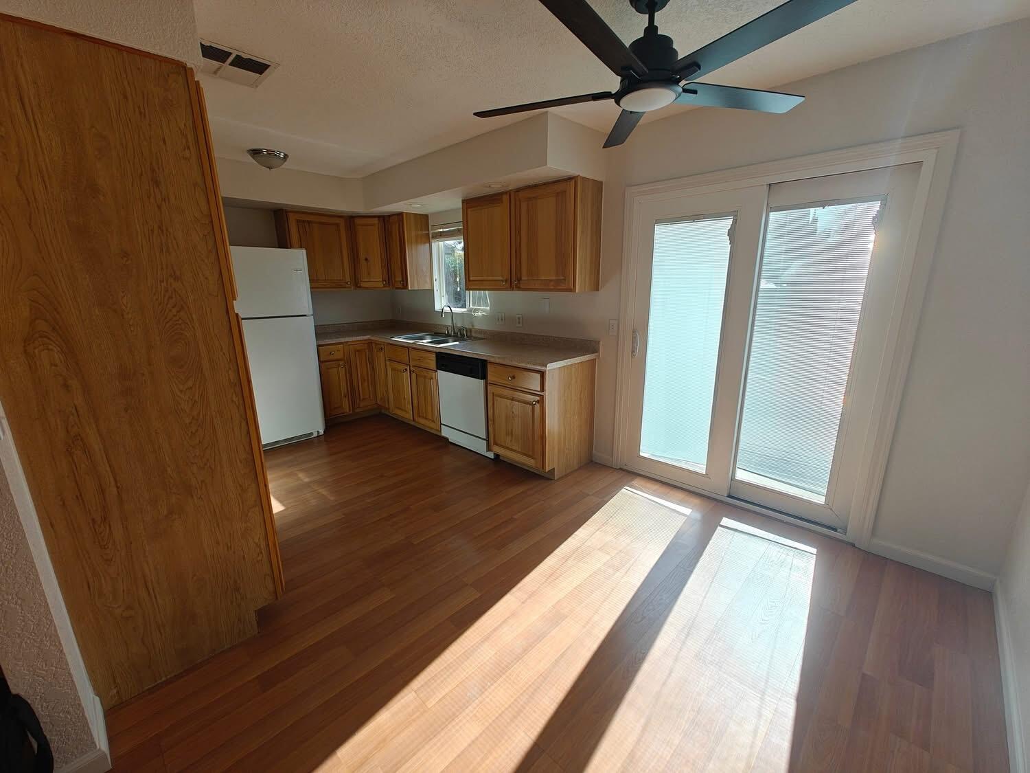 JCR MOBILE ESTATES - Residential