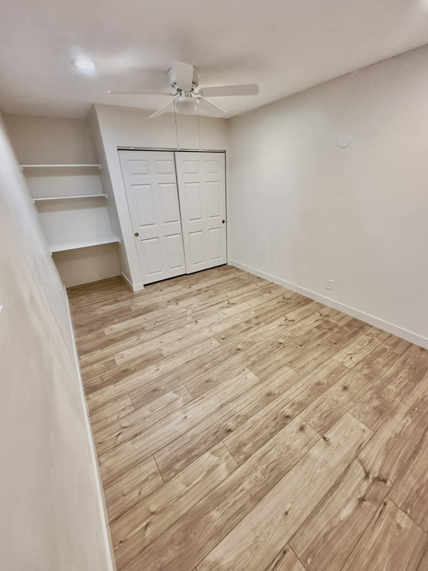 JCR MOBILE ESTATES - Residential