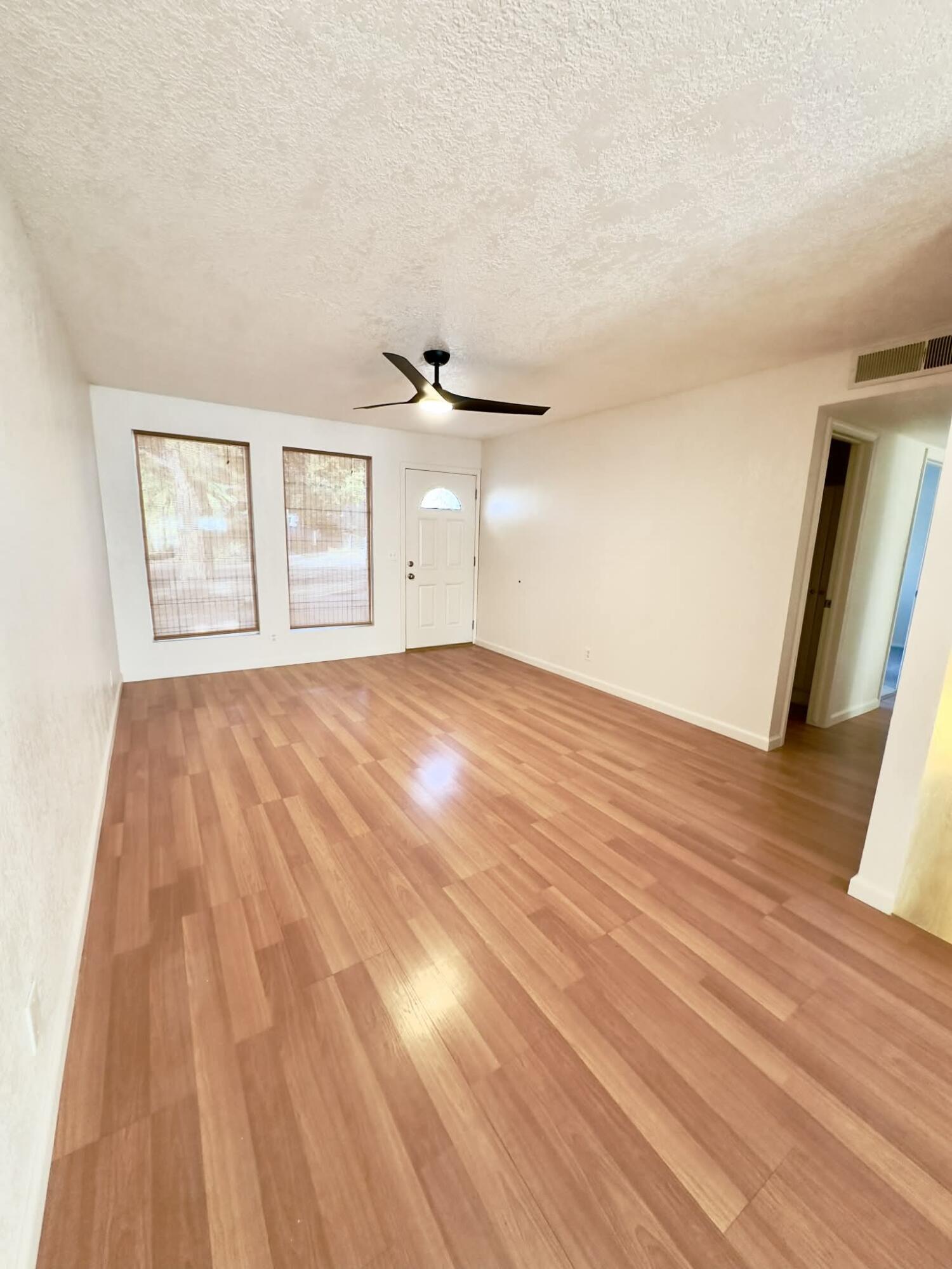 JCR MOBILE ESTATES - Residential