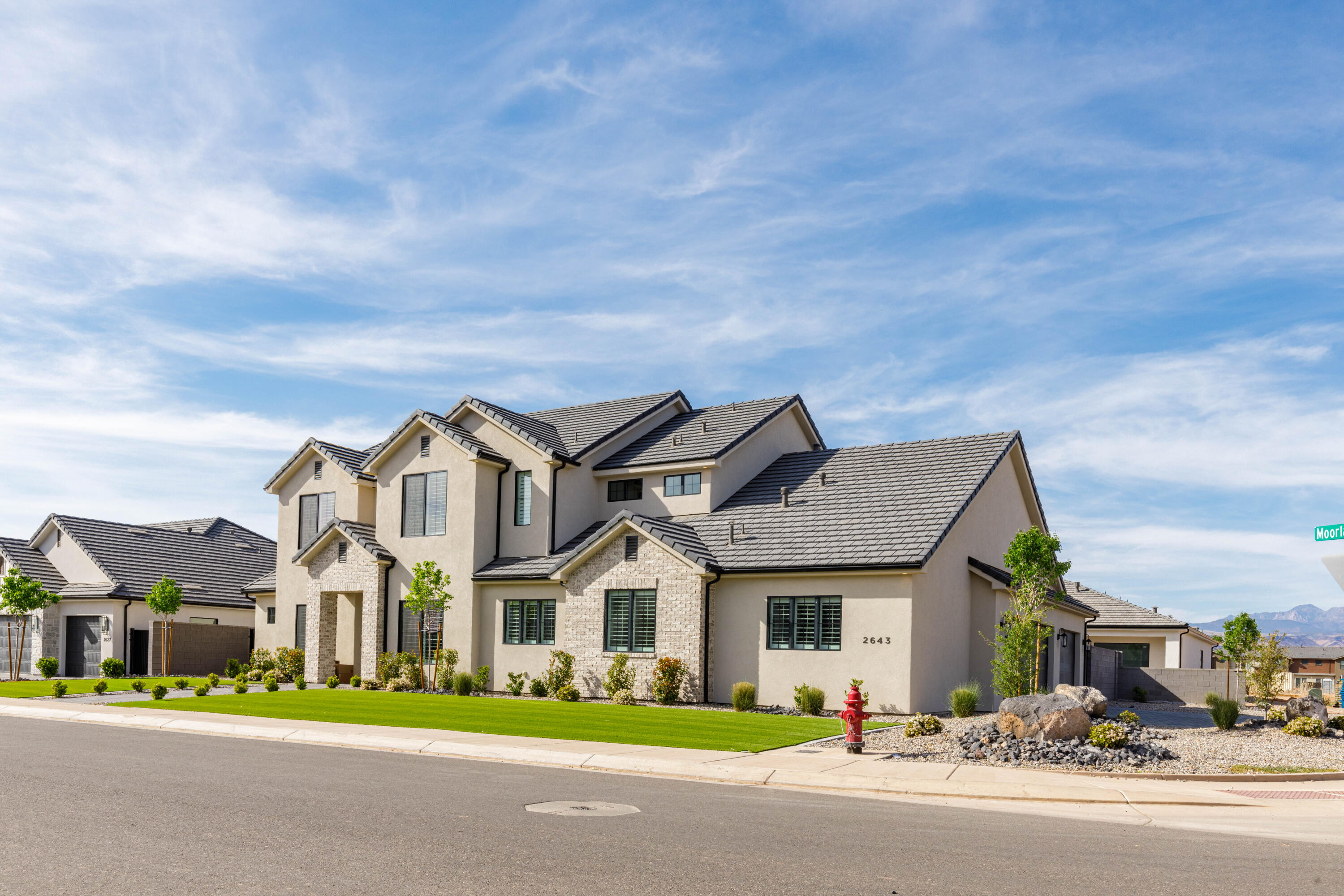 MOORLAND PARK - Residential