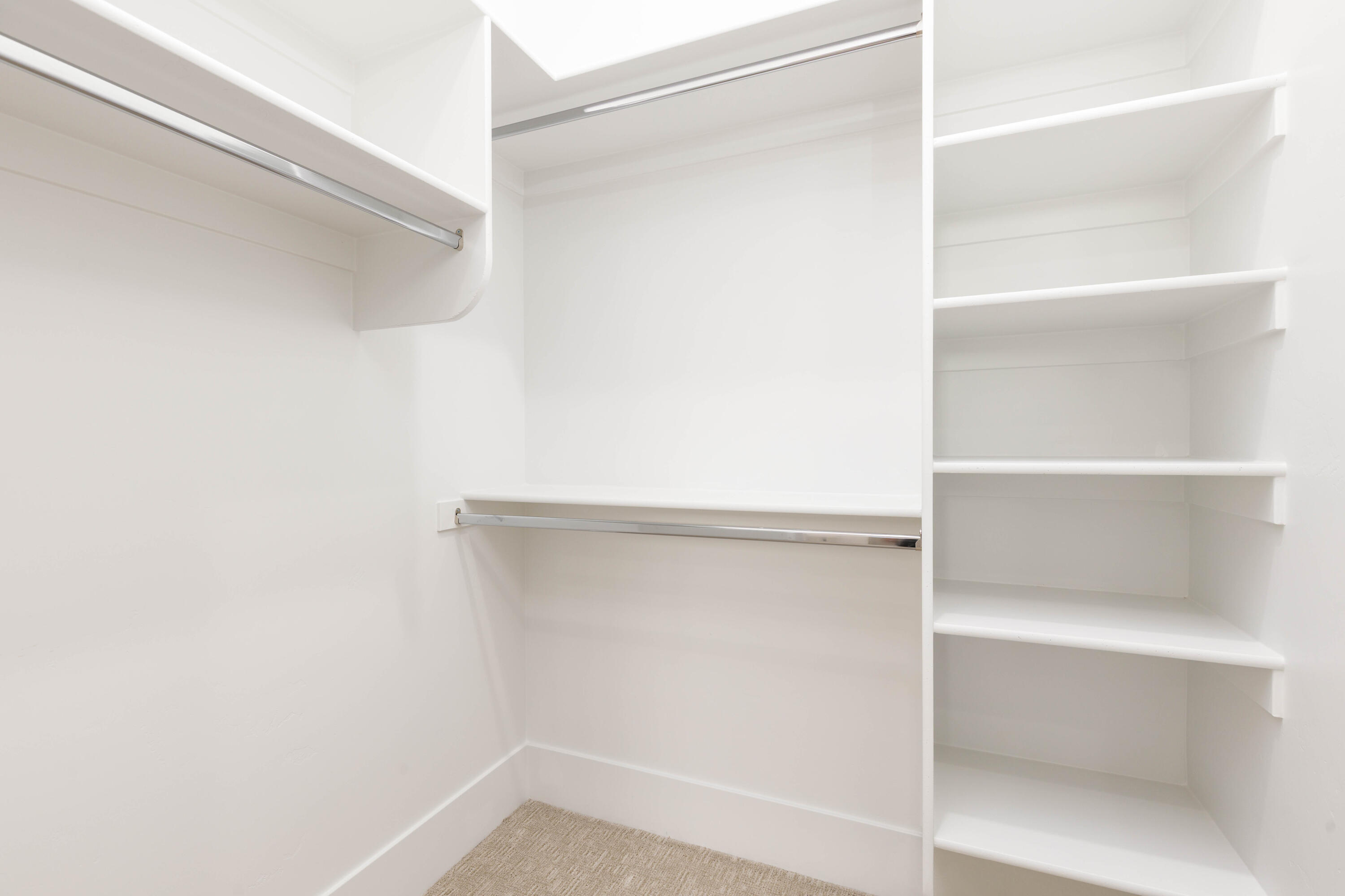 MOORLAND PARK - Residential