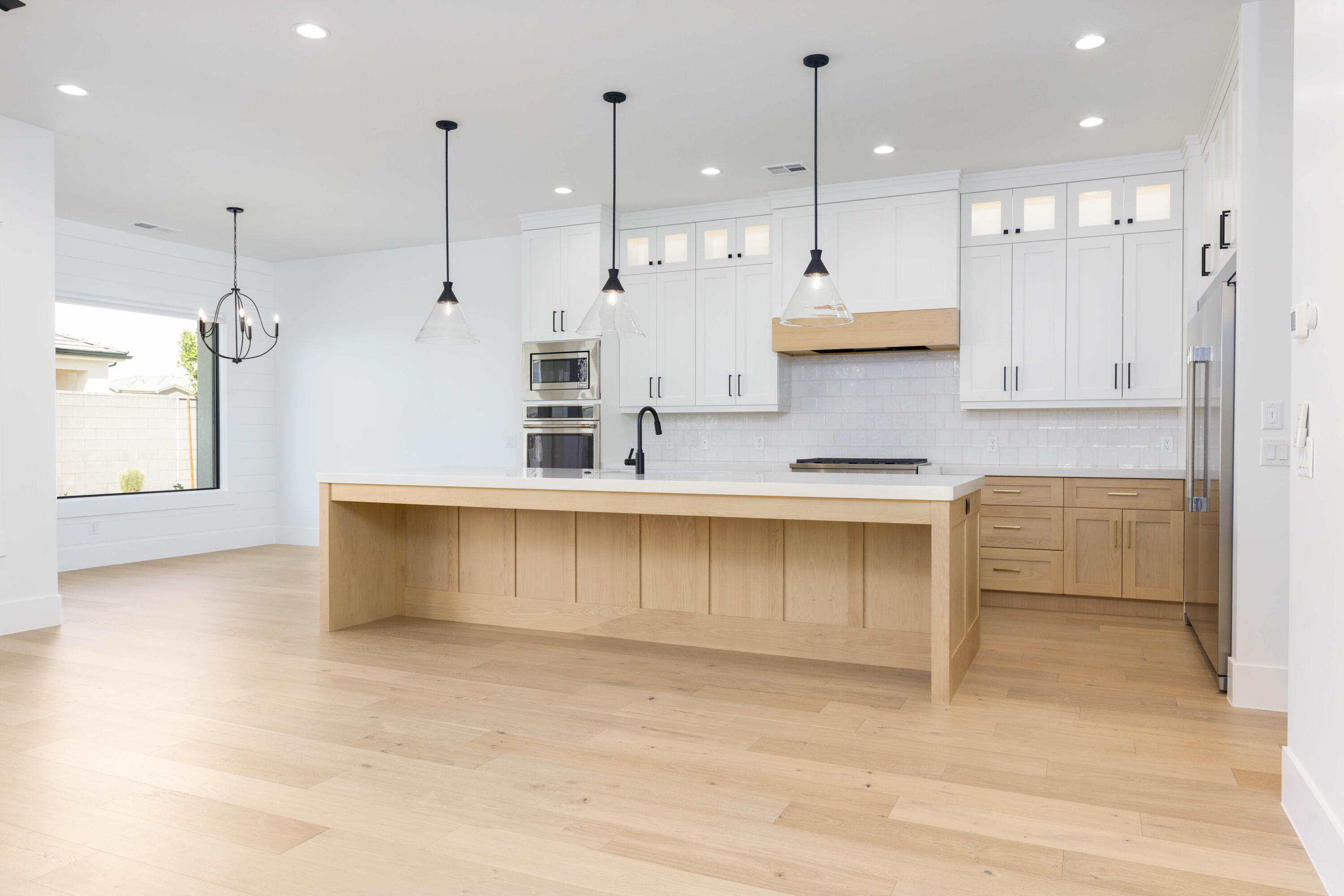 MOORLAND PARK - Residential