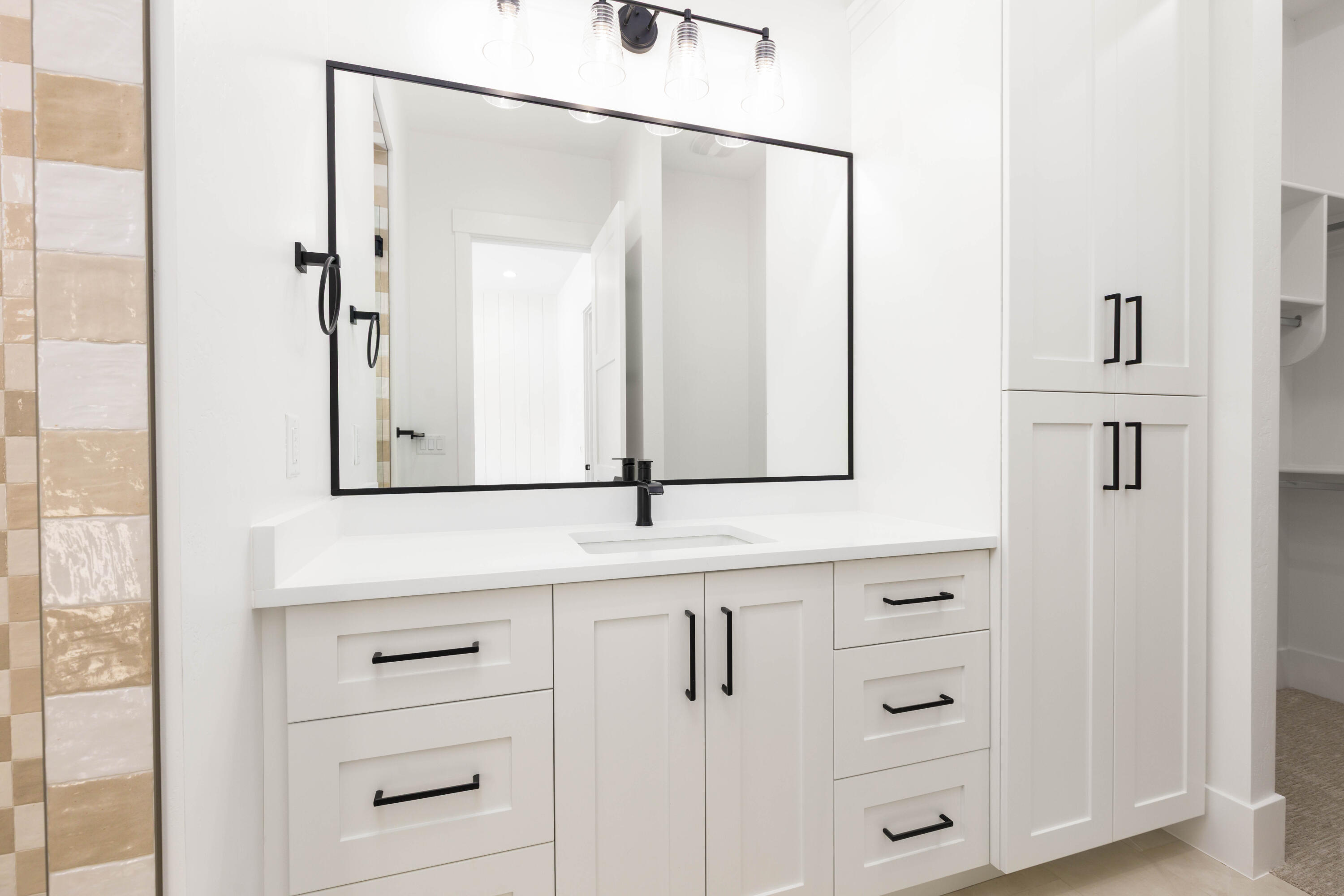 MOORLAND PARK - Residential