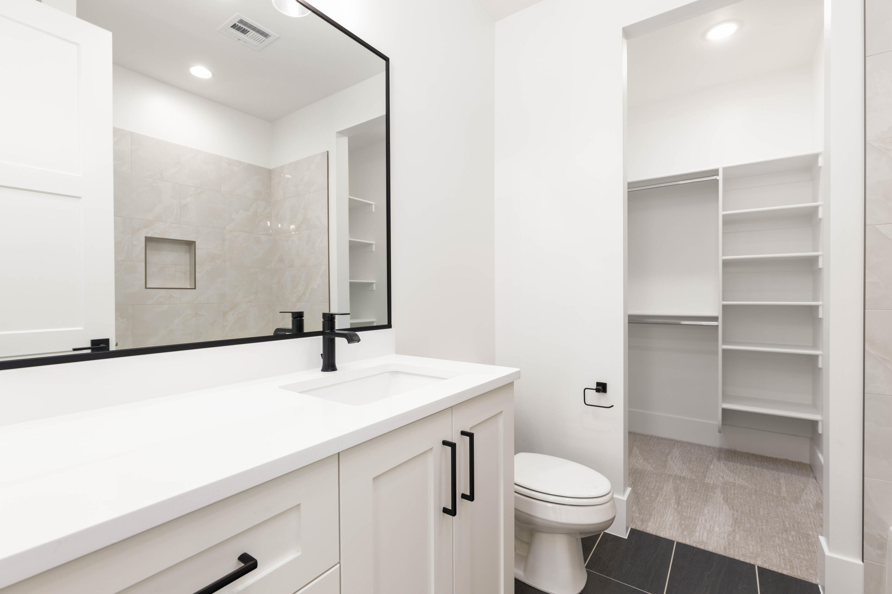 MOORLAND PARK - Residential