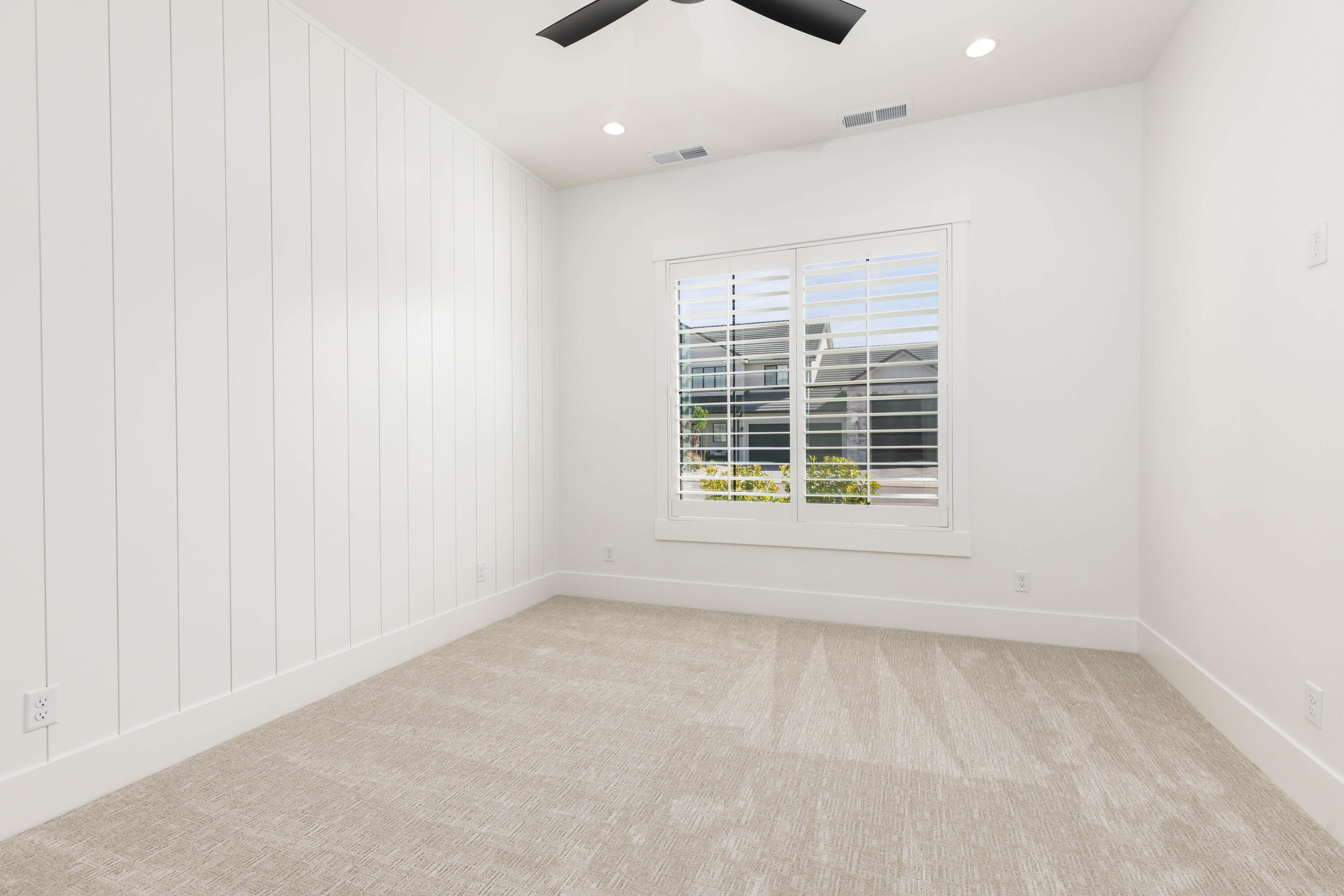 MOORLAND PARK - Residential