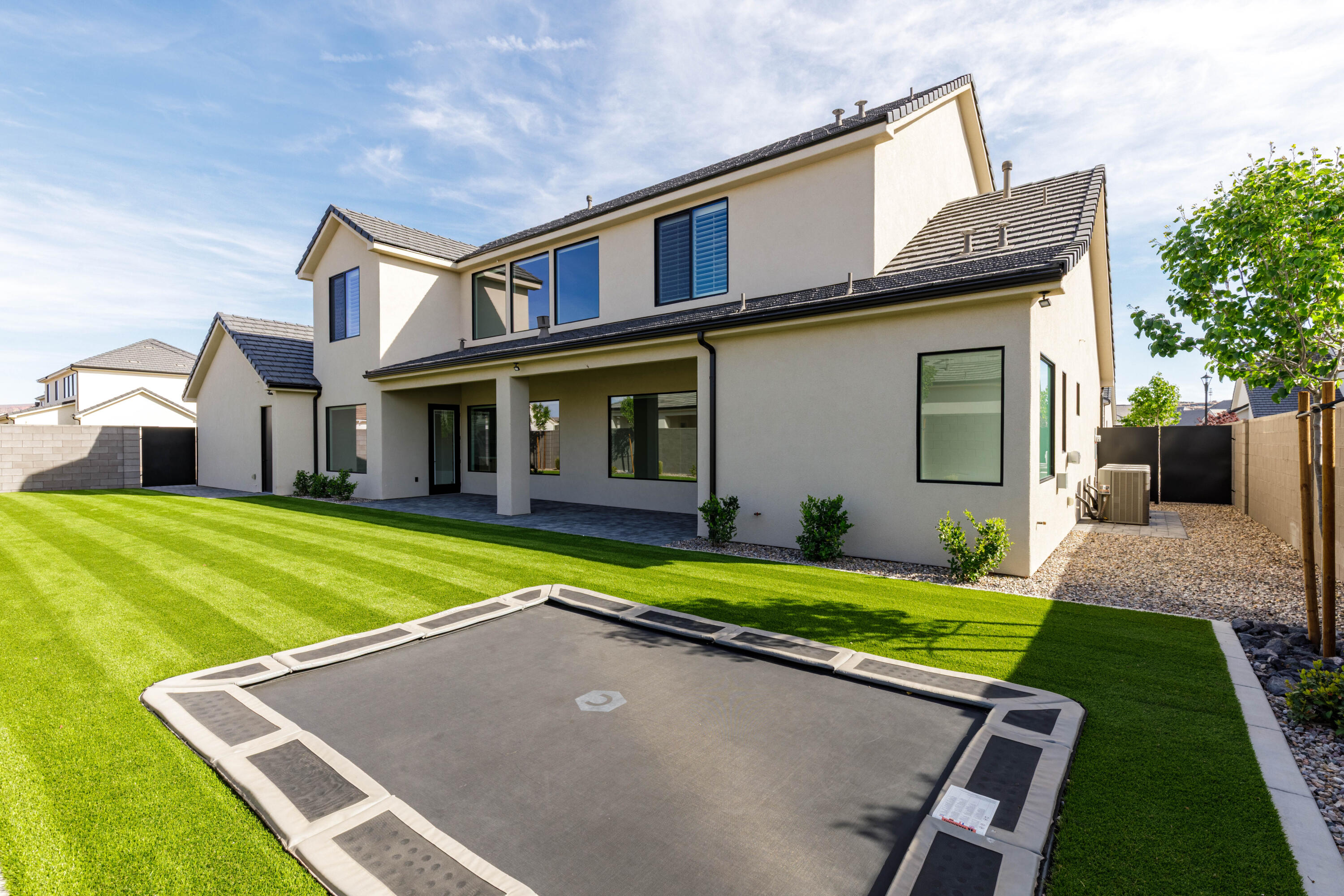 MOORLAND PARK - Residential